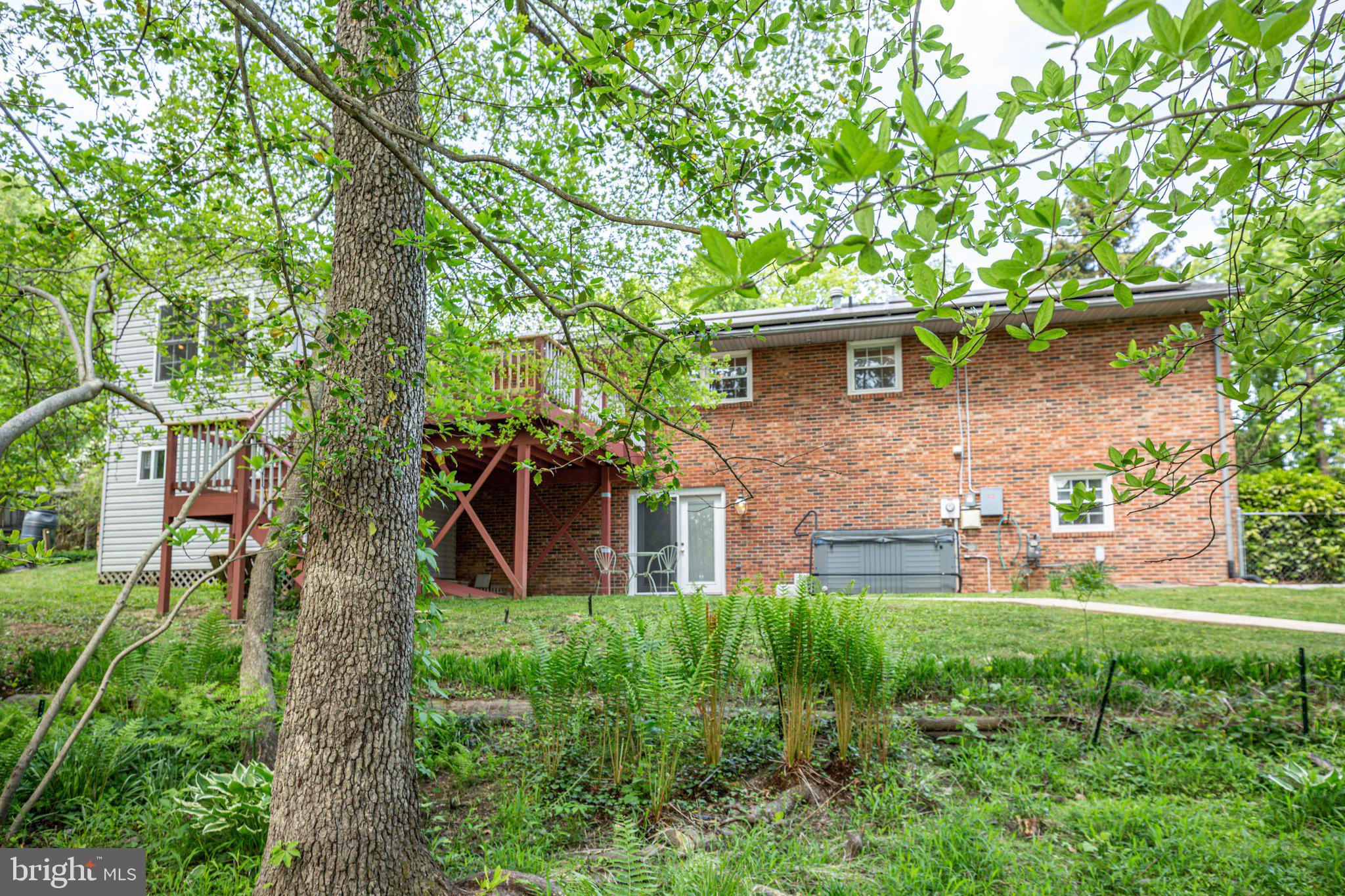 BROWNS - Residential