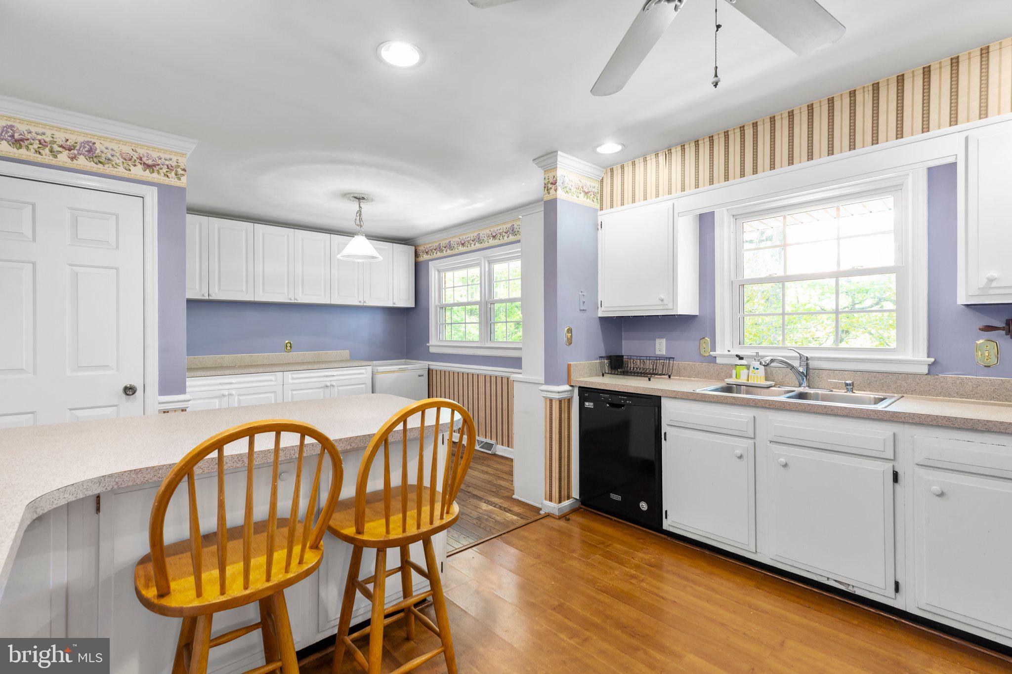 BROWNS - Residential