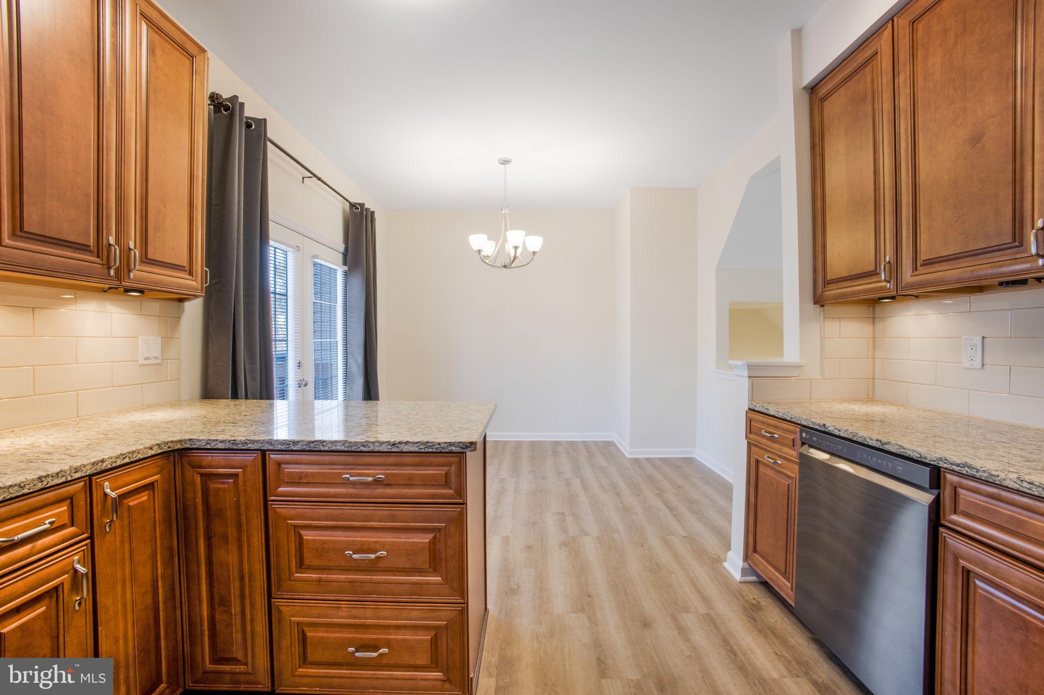 SOUTH RIDING - Residential Lease