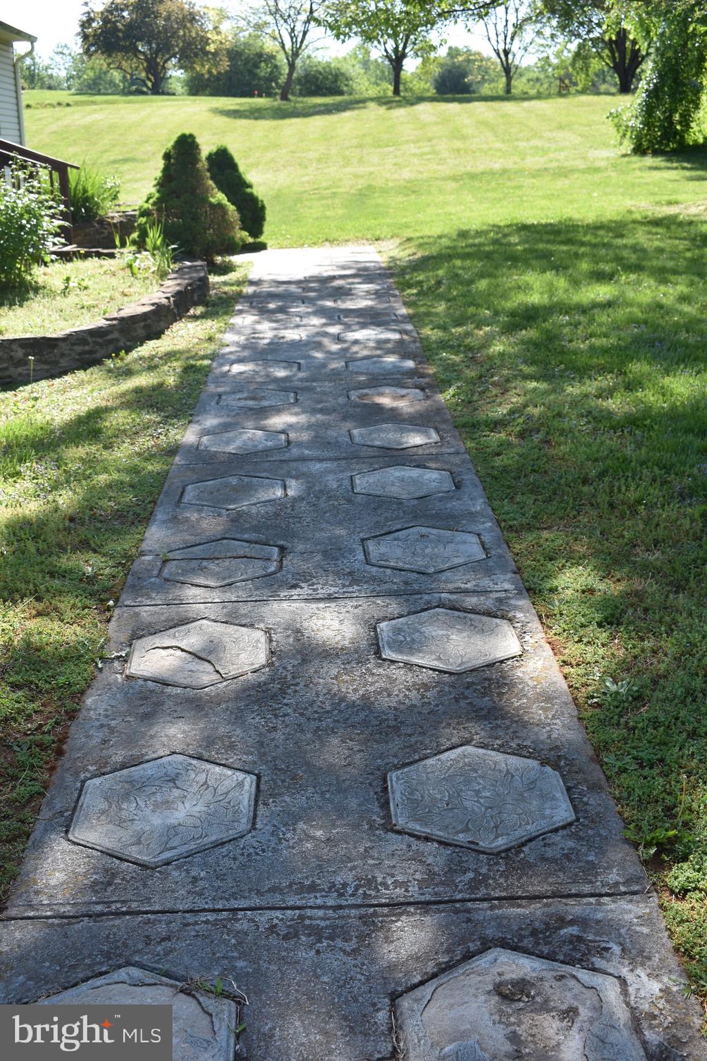 DUN GLORY - Residential