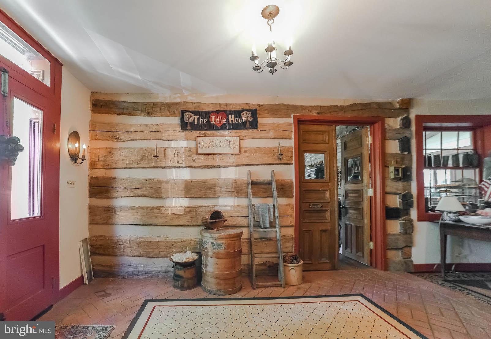 TOLSON ESTATES - Residential