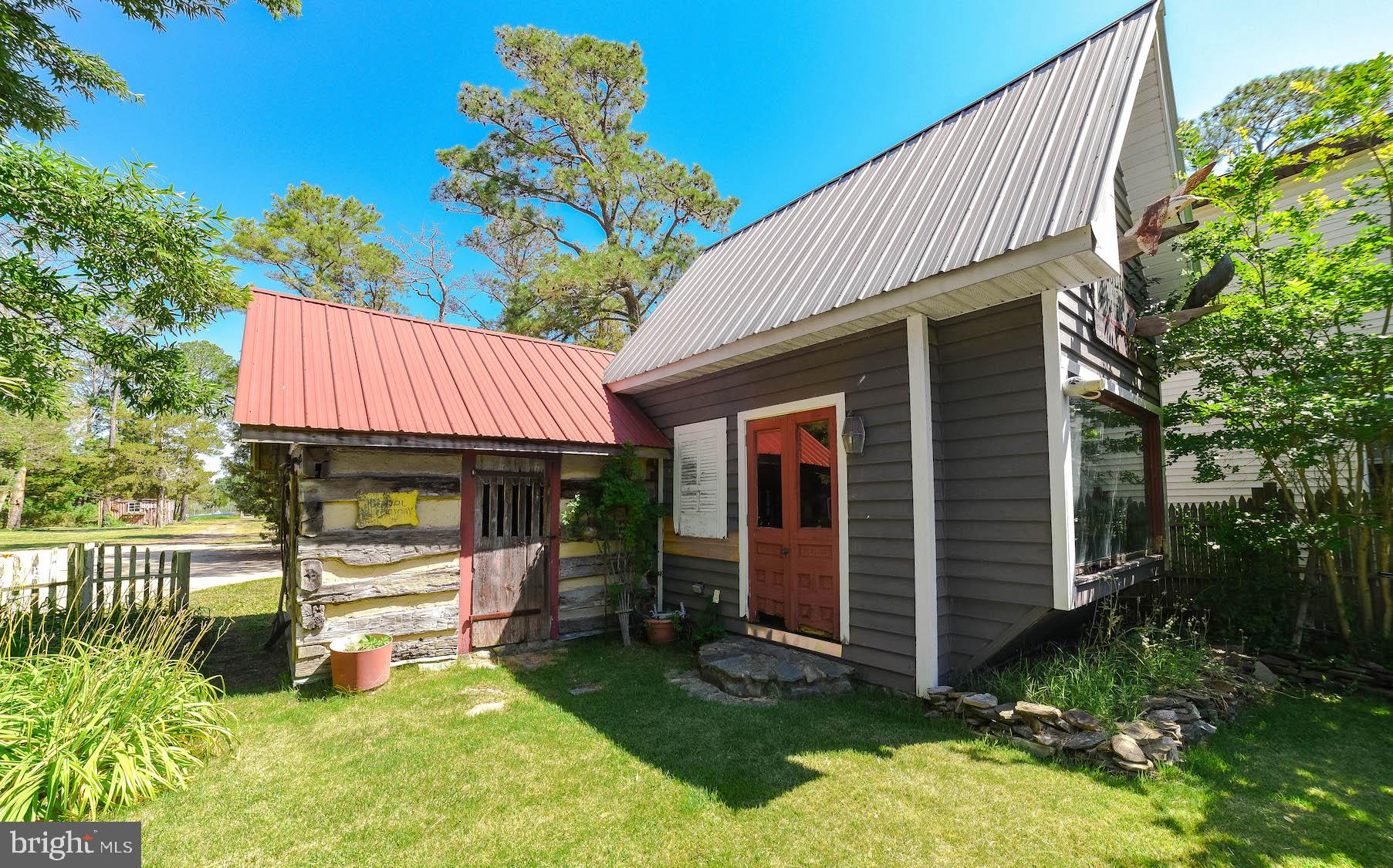 TOLSON ESTATES - Residential