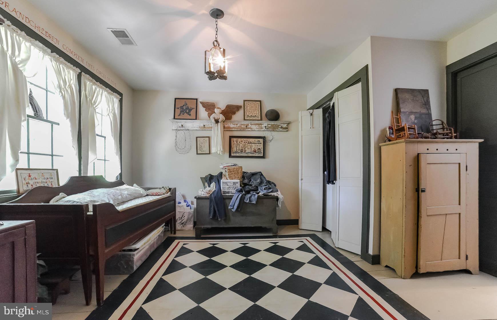 TOLSON ESTATES - Residential