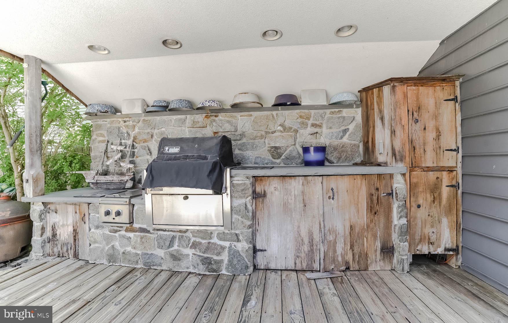 TOLSON ESTATES - Residential