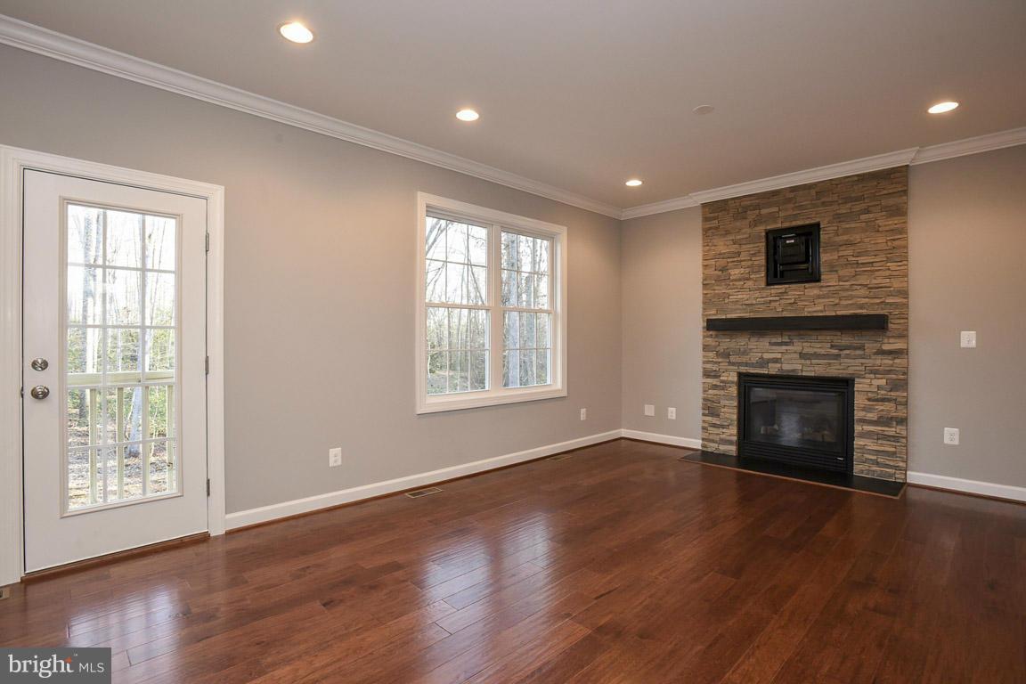 GLEN VERDANT - Residential