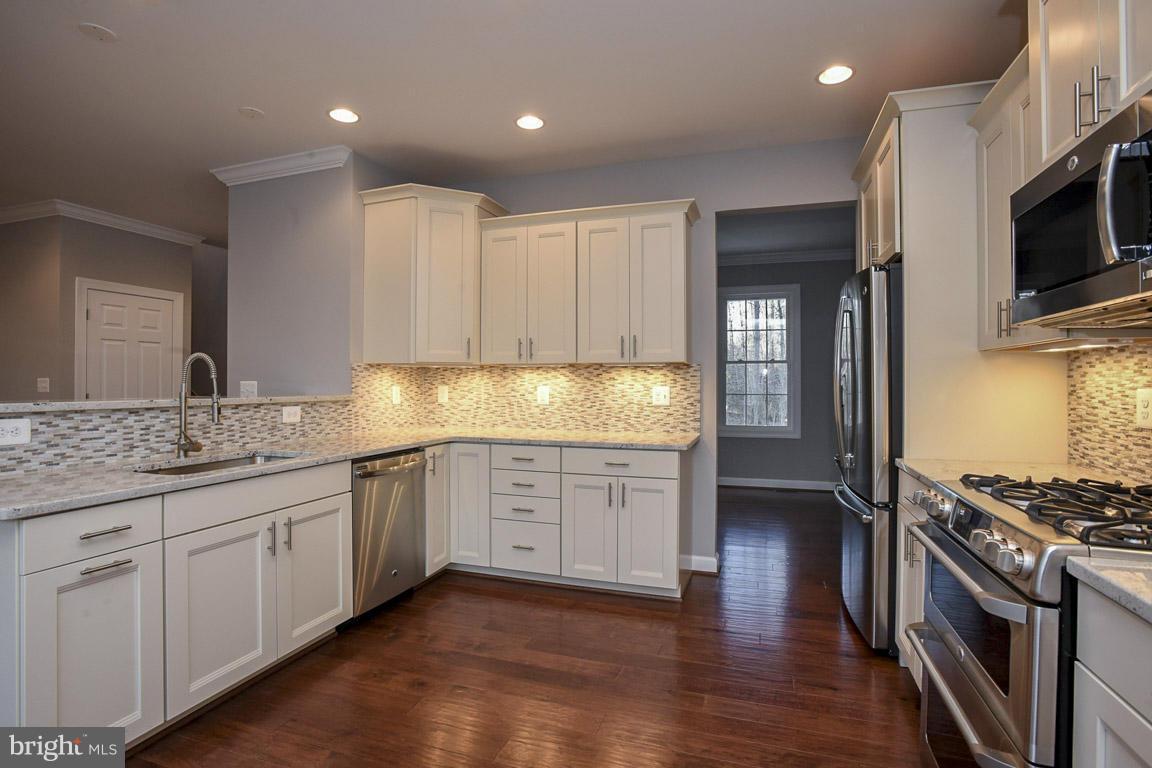 GLEN VERDANT - Residential