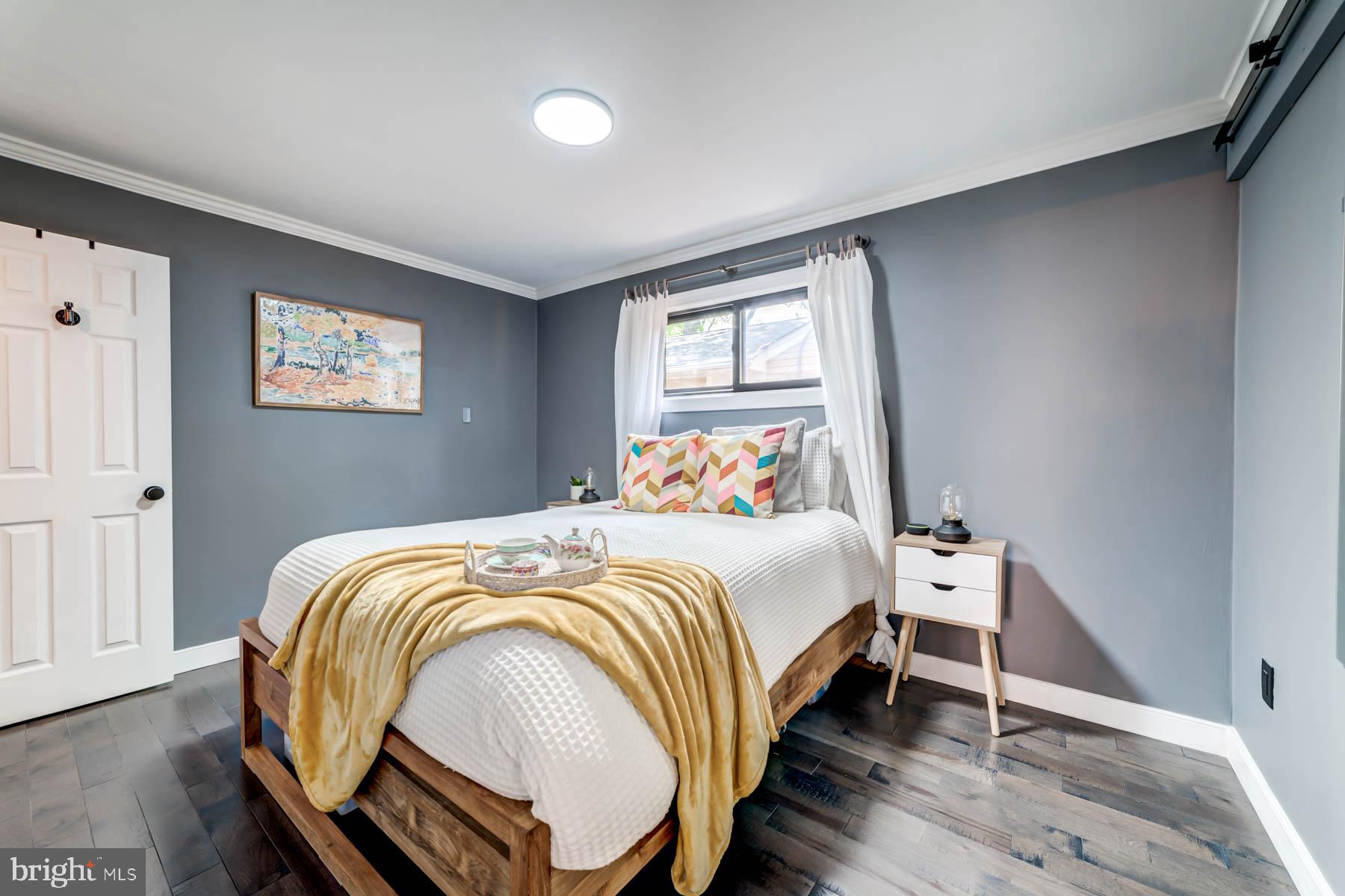 NEW ALEXANDRIA - Residential