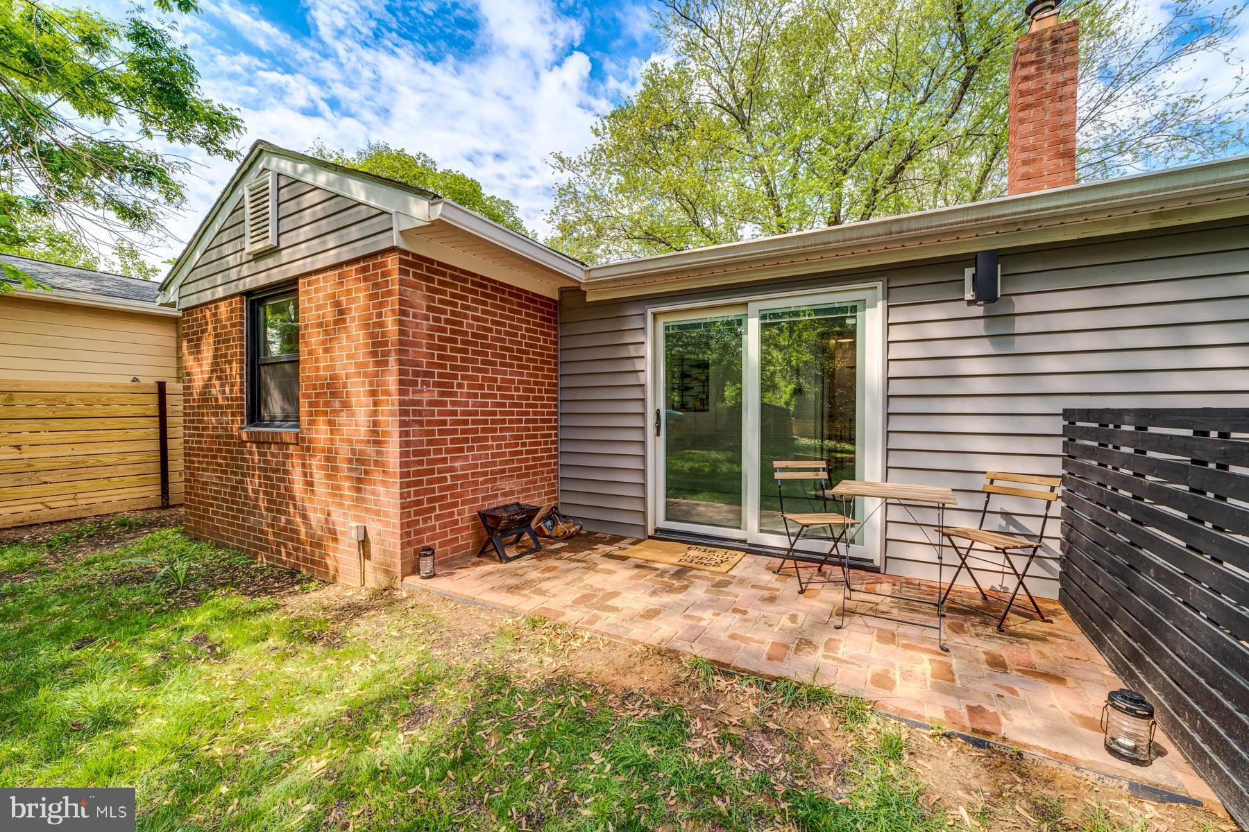 NEW ALEXANDRIA - Residential