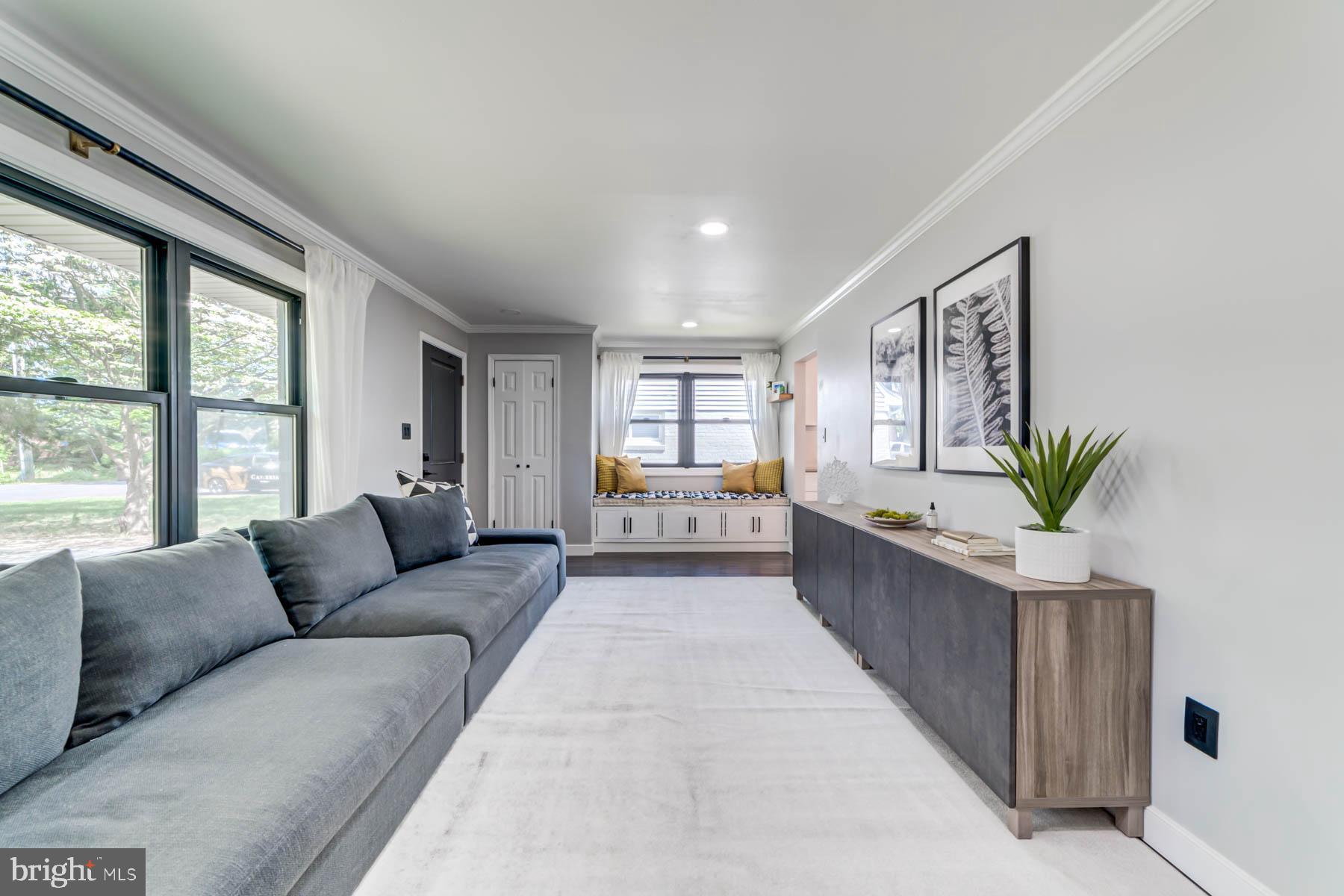 NEW ALEXANDRIA - Residential