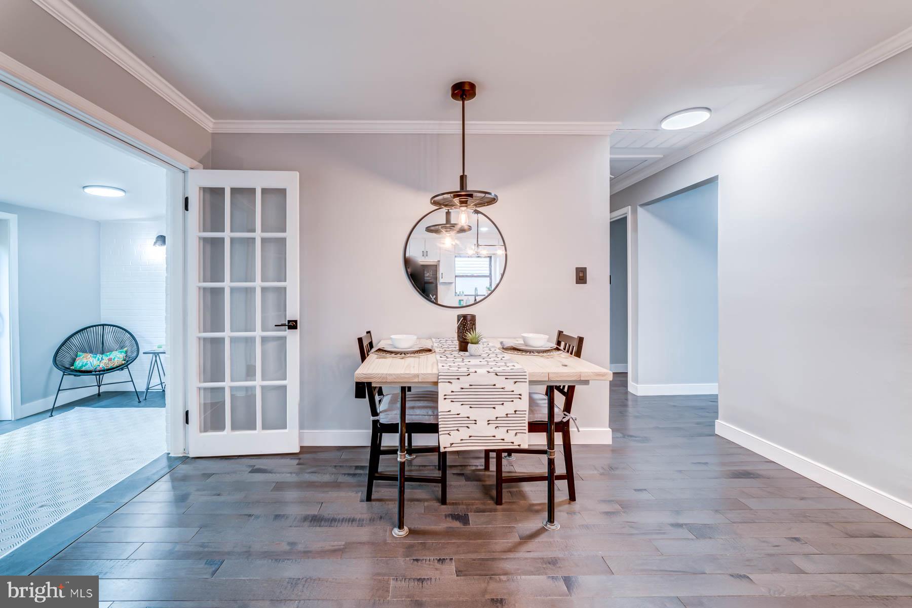 NEW ALEXANDRIA - Residential