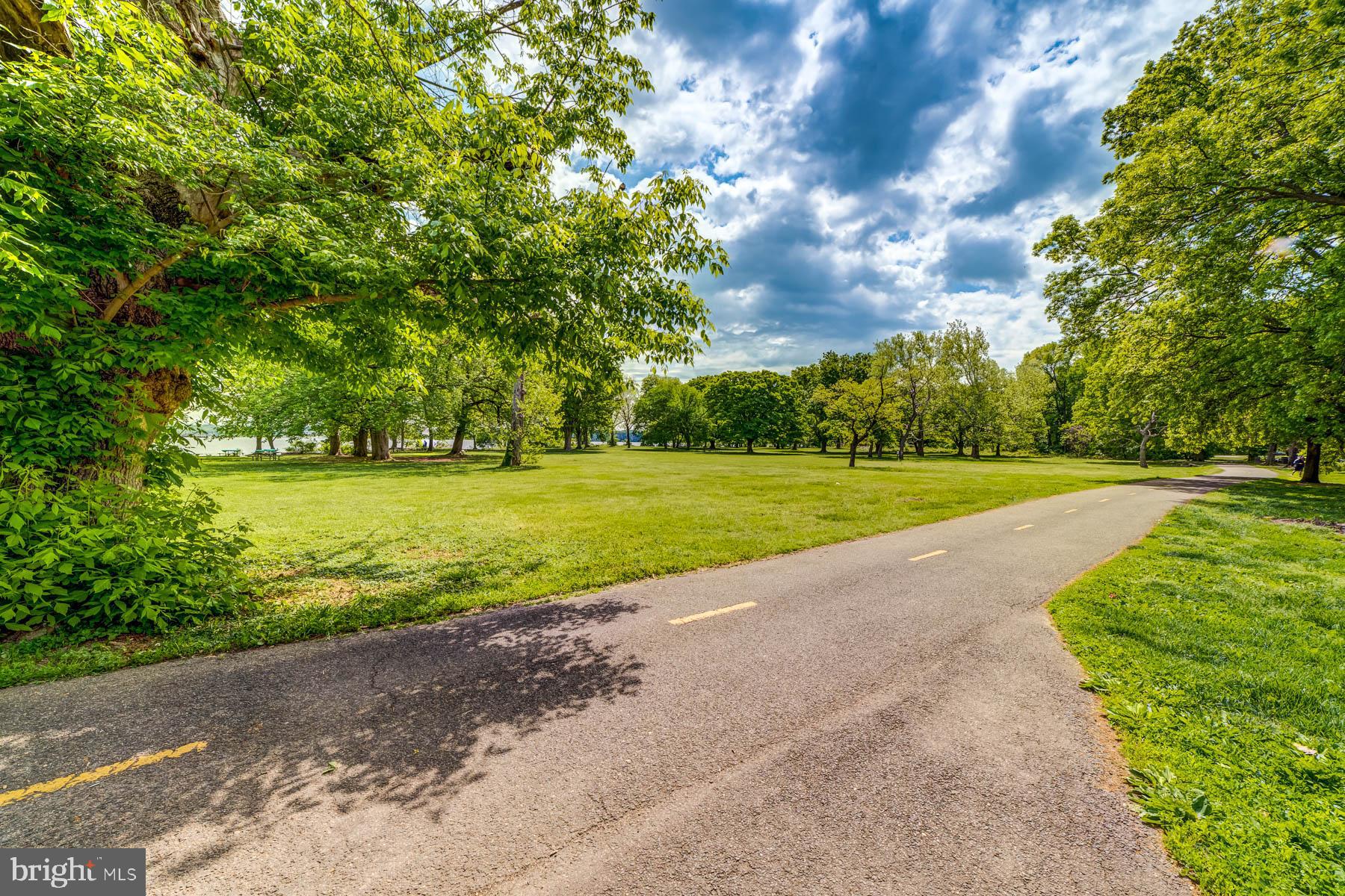 NEW ALEXANDRIA - Residential