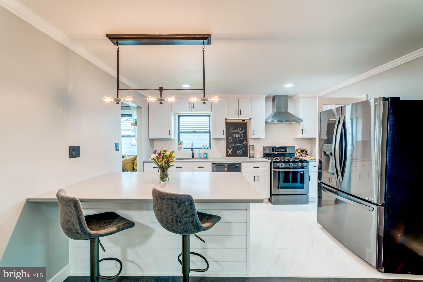 NEW ALEXANDRIA - Residential