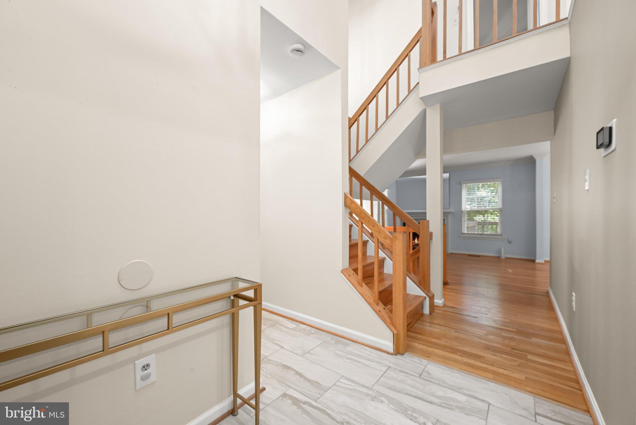 25 TIVOLI LAKE COURT