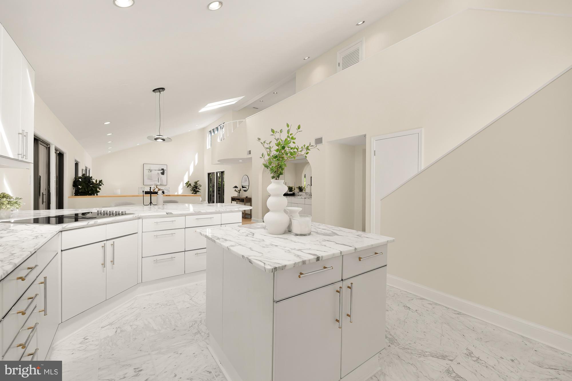 ALTA VISTA TERRACE - Residential