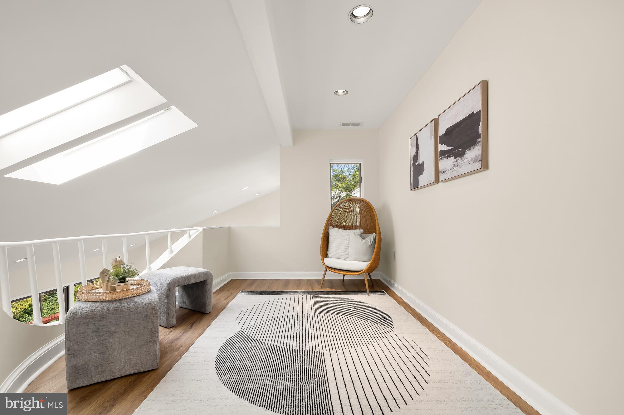 ALTA VISTA TERRACE - Residential