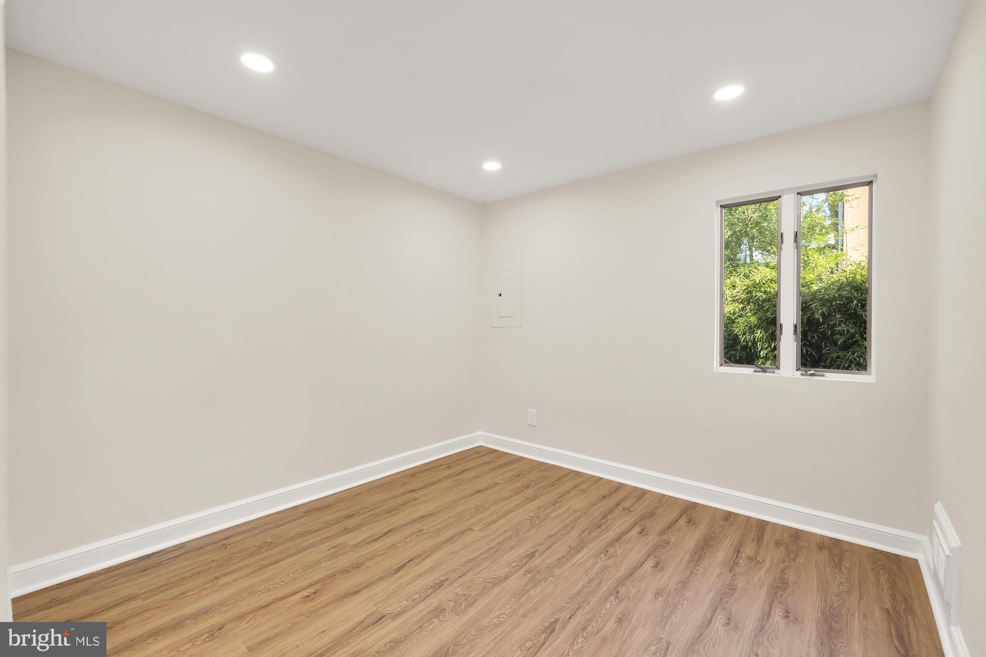 ALTA VISTA TERRACE - Residential