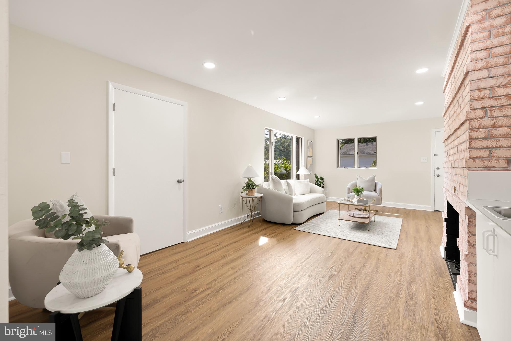 ALTA VISTA TERRACE - Residential