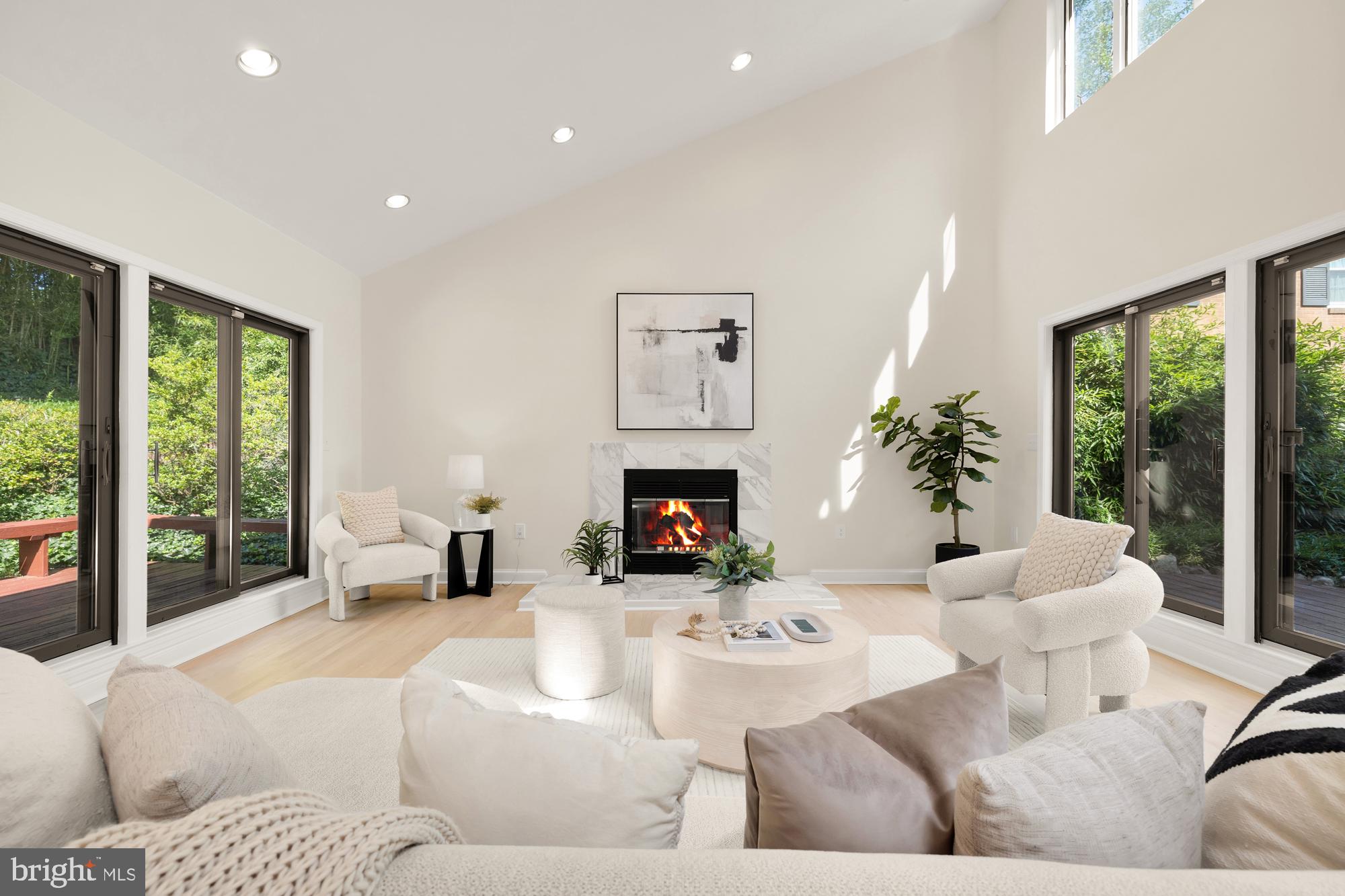 ALTA VISTA TERRACE - Residential