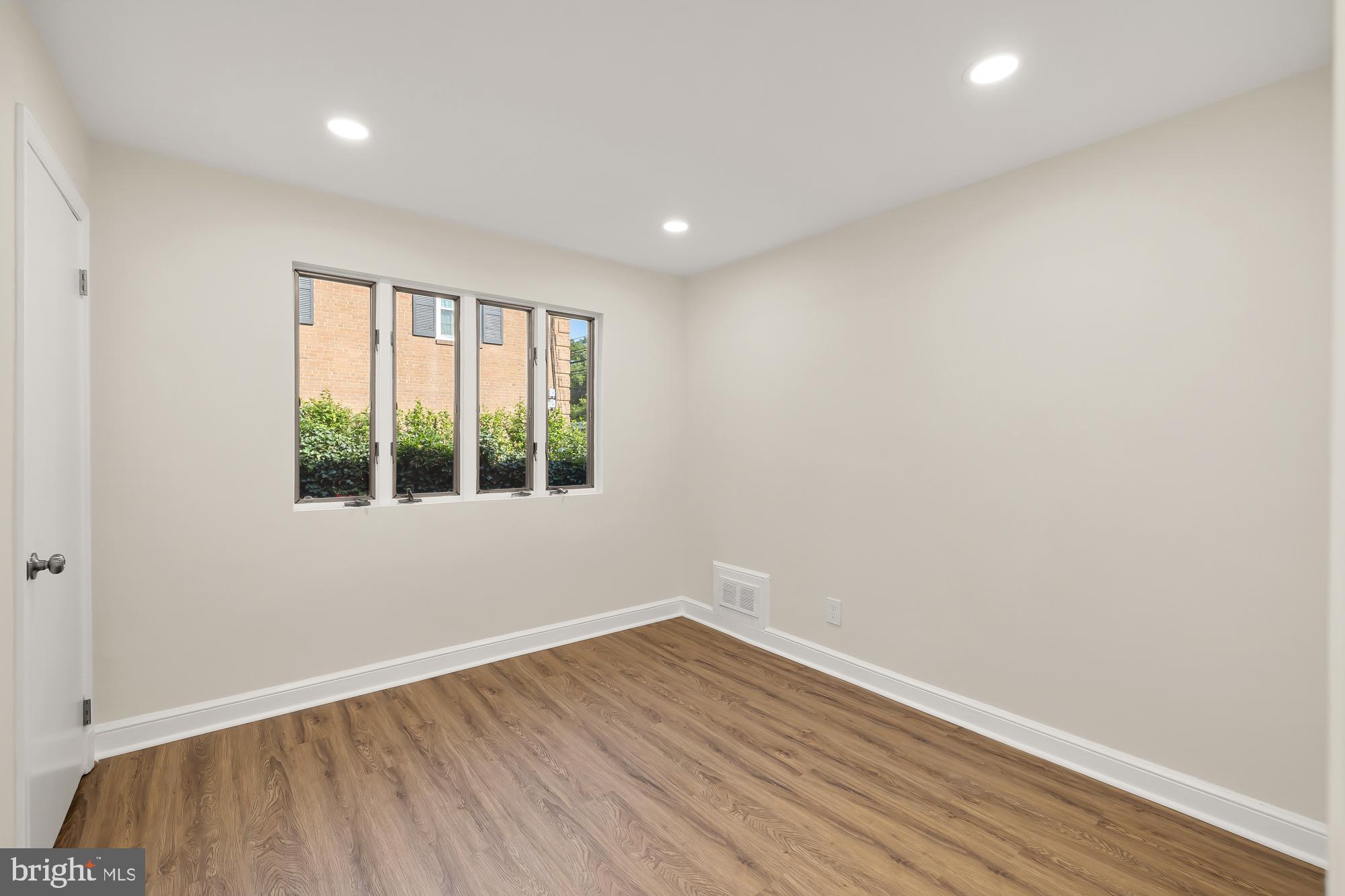 ALTA VISTA TERRACE - Residential