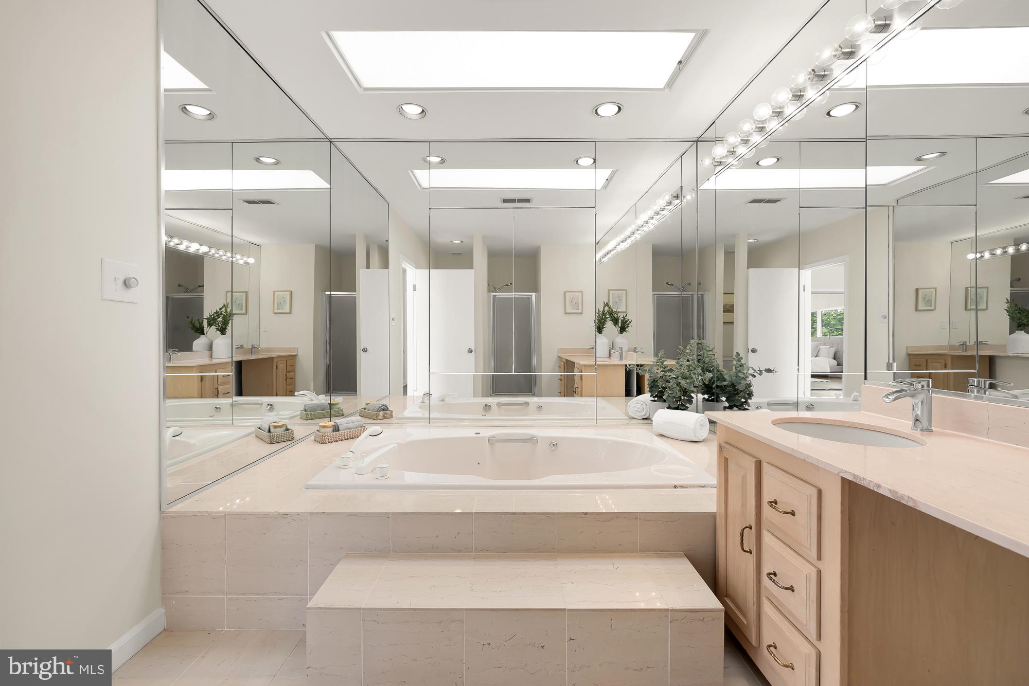 ALTA VISTA TERRACE - Residential