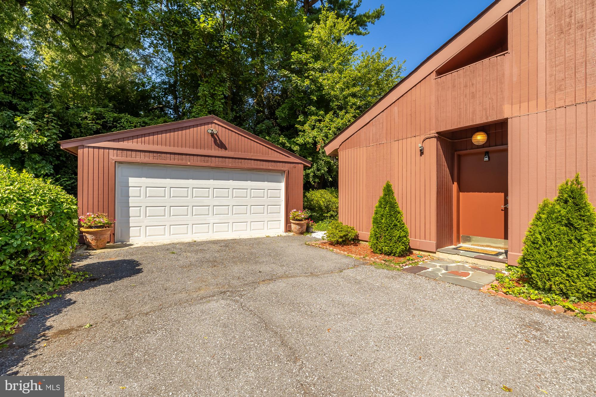 ALTA VISTA TERRACE - Residential