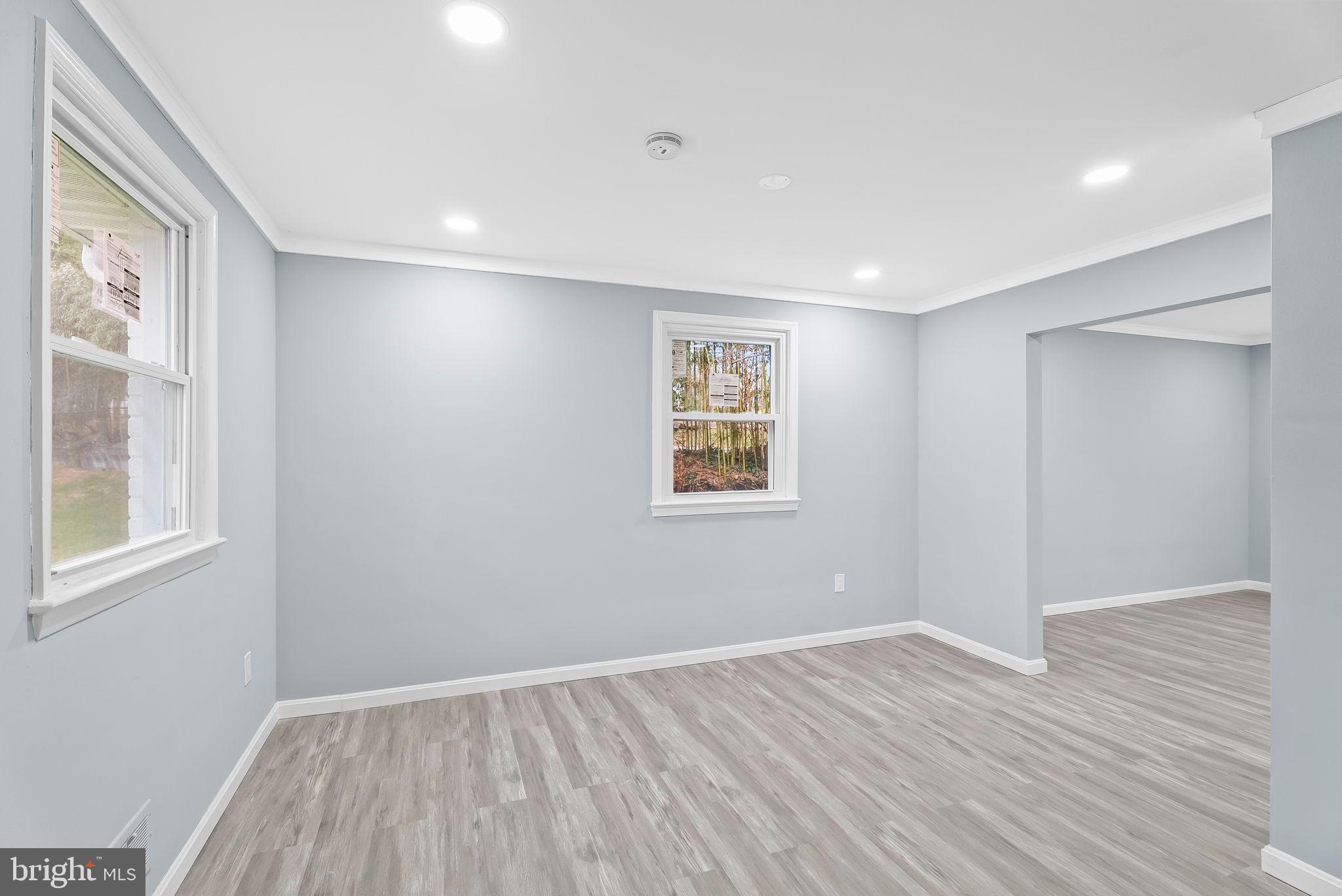 BROADVIEW - Residential