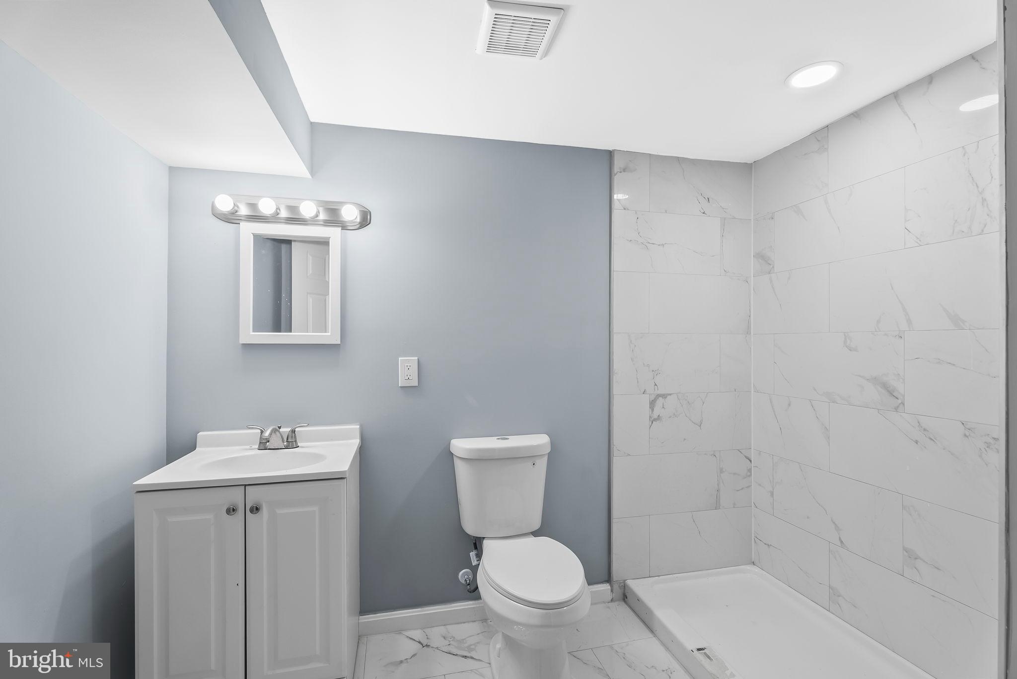 BROADVIEW - Residential