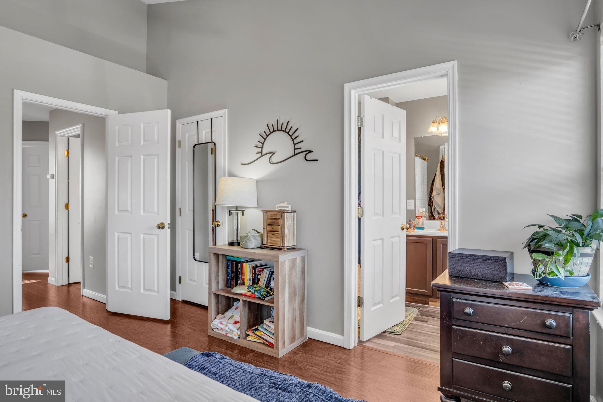 BISCAYNE WOODS - Residential