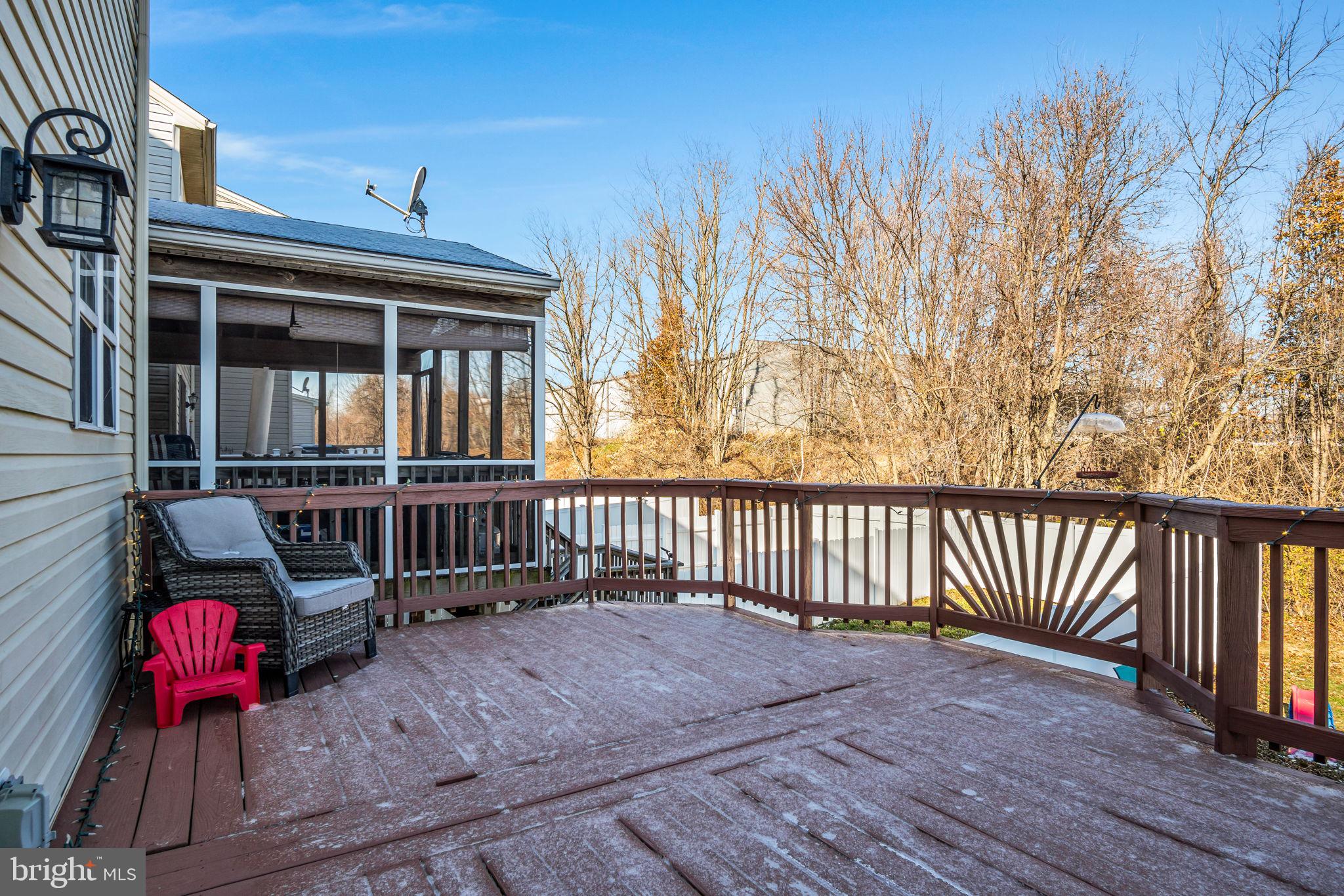 BISCAYNE WOODS - Residential