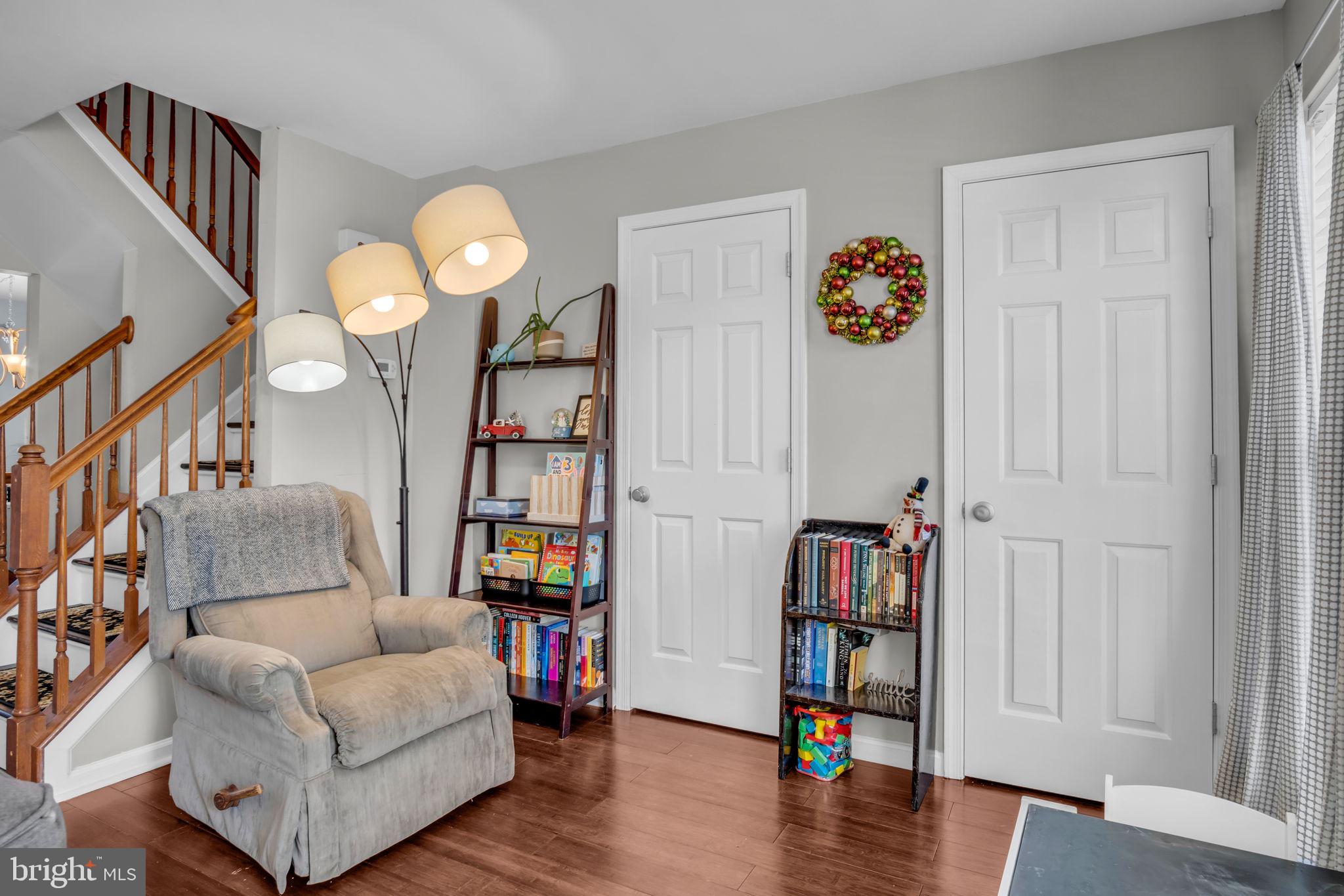 BISCAYNE WOODS - Residential