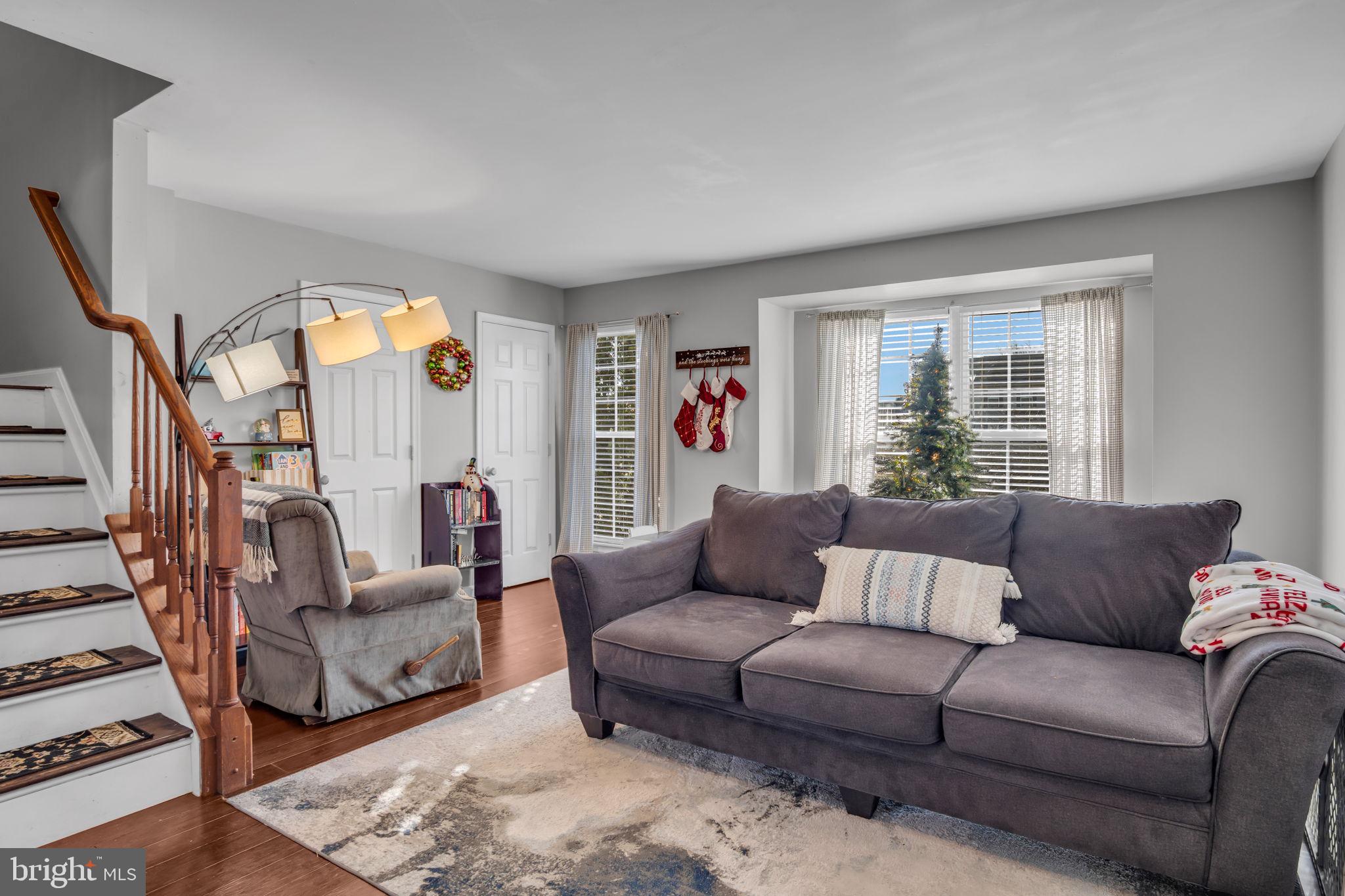 BISCAYNE WOODS - Residential