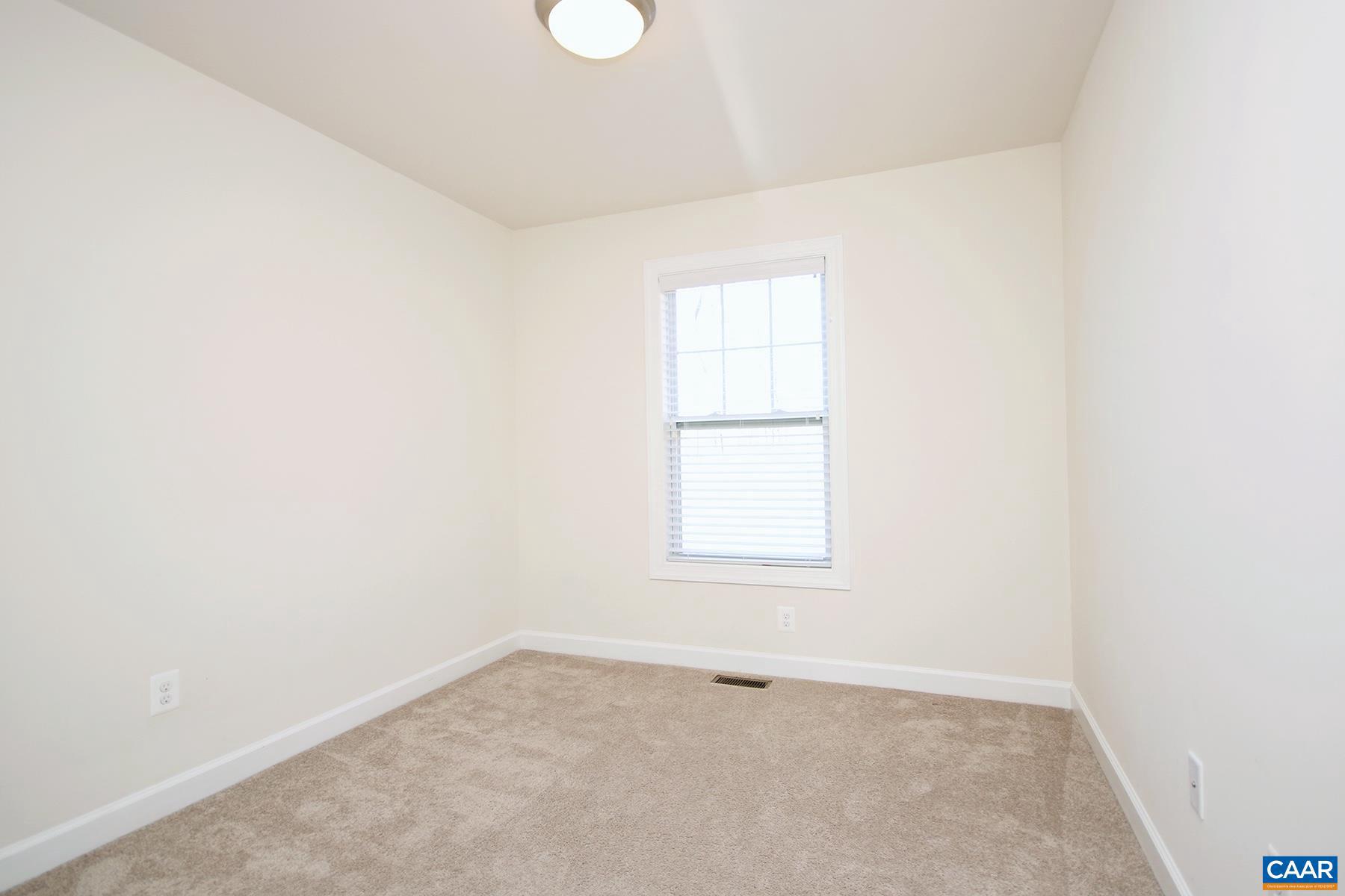 PAVILIONS AT PANTOPS - Residential Lease