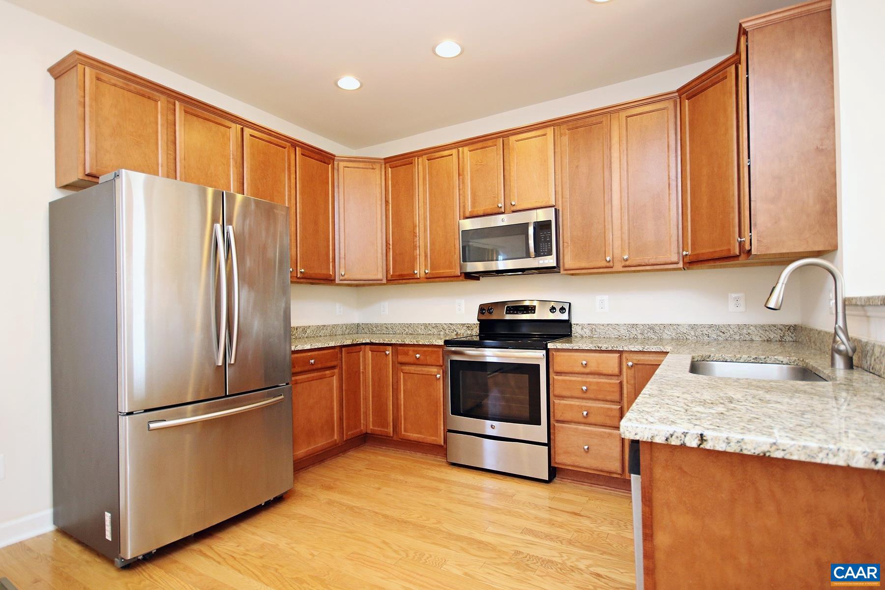 PAVILIONS AT PANTOPS - Residential Lease