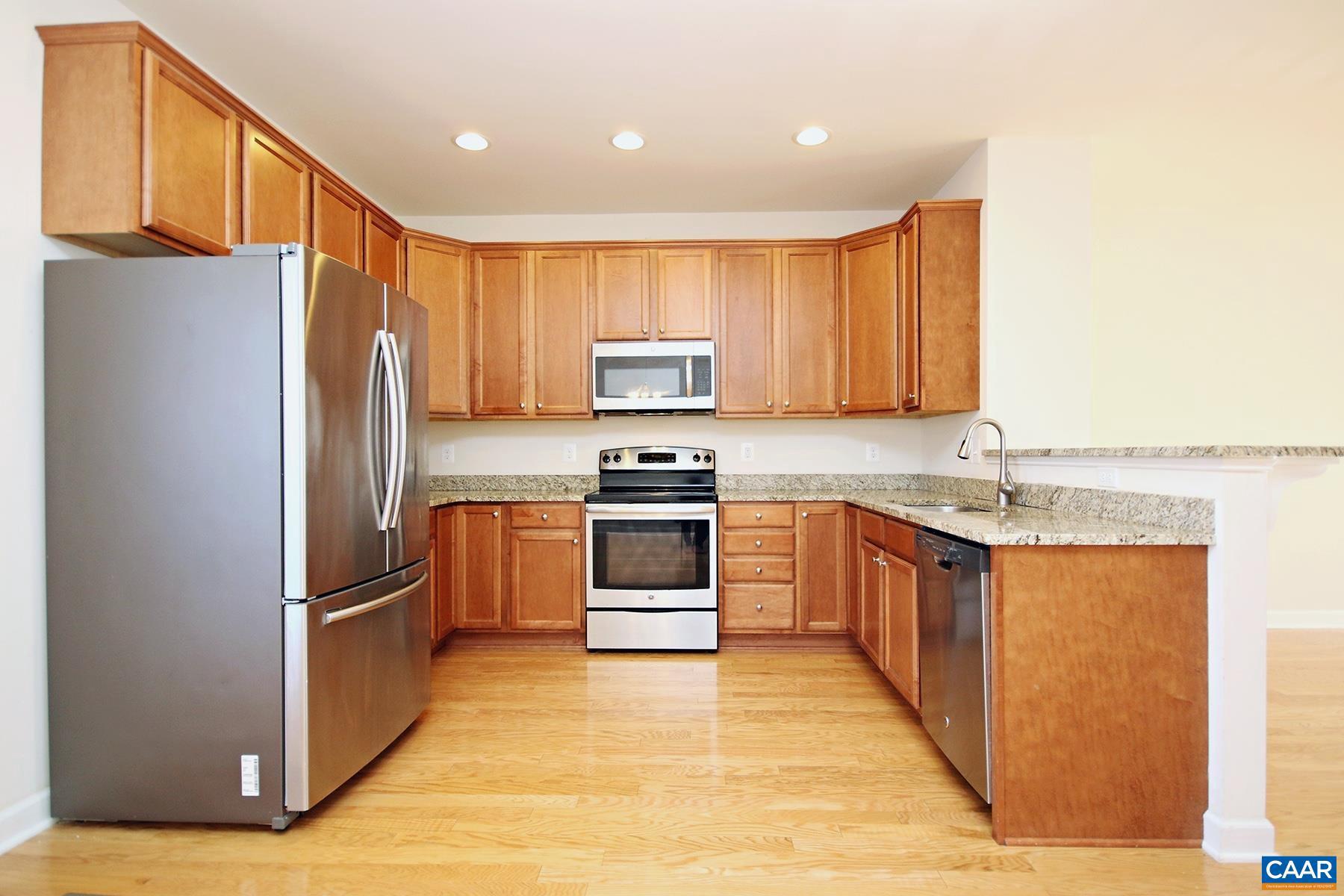 PAVILIONS AT PANTOPS - Residential Lease