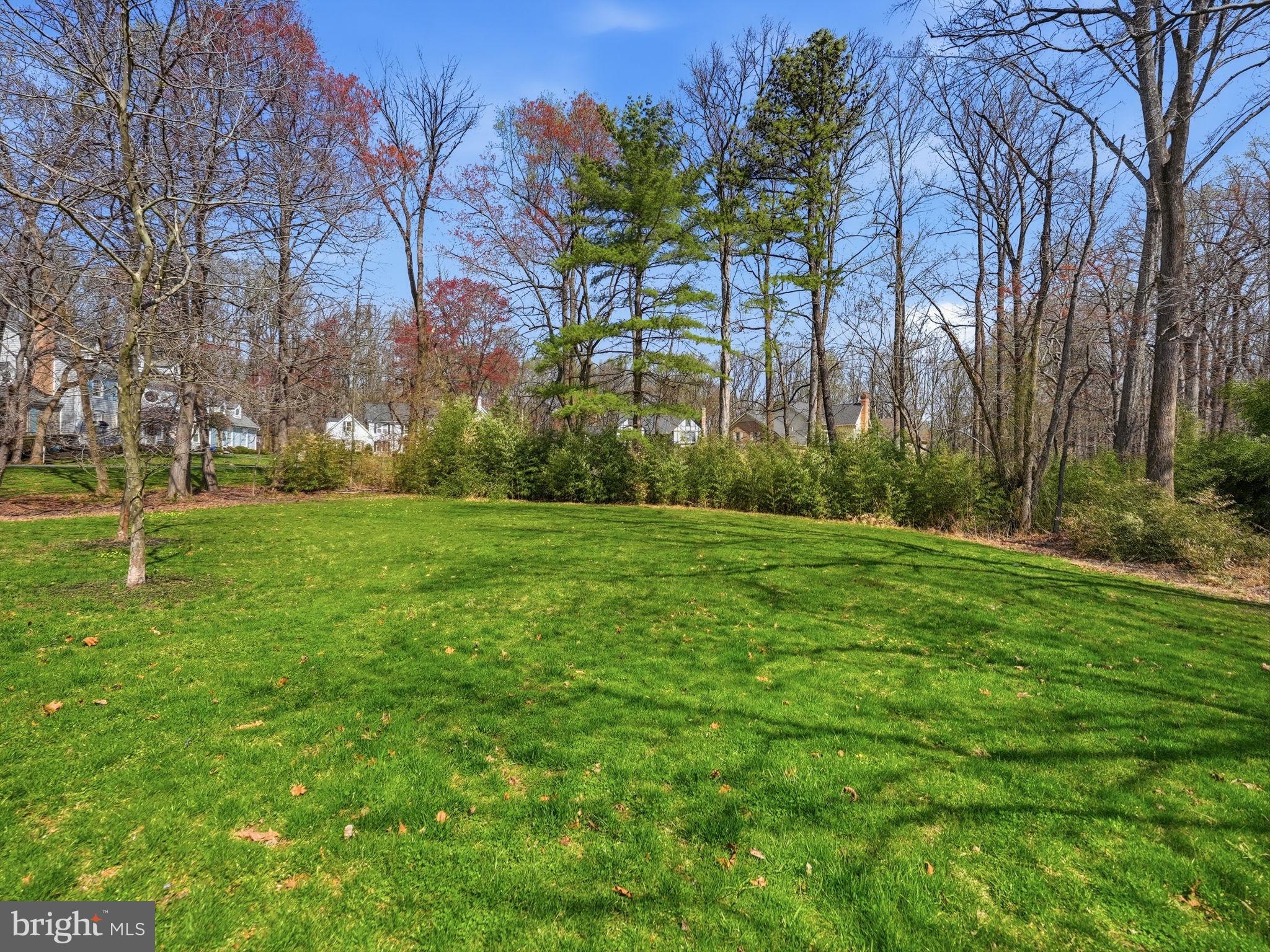 PT ROCKVILLE OUT RES 3 - Residential