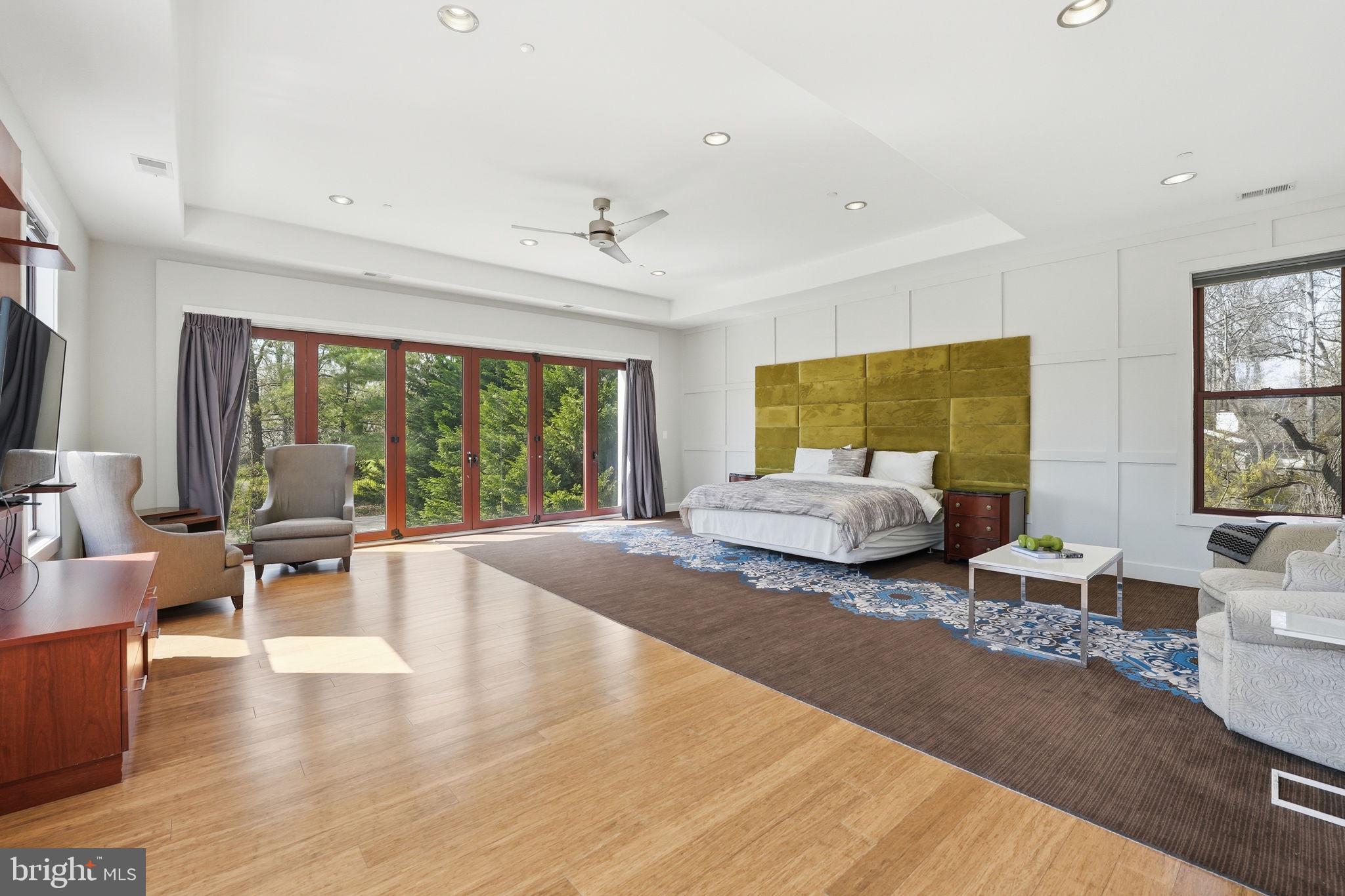 PT ROCKVILLE OUT RES 3 - Residential