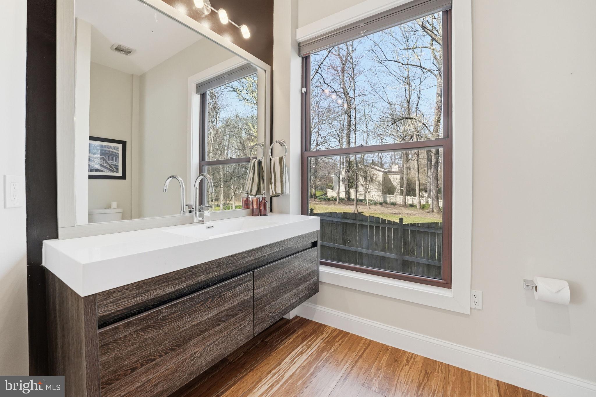 PT ROCKVILLE OUT RES 3 - Residential