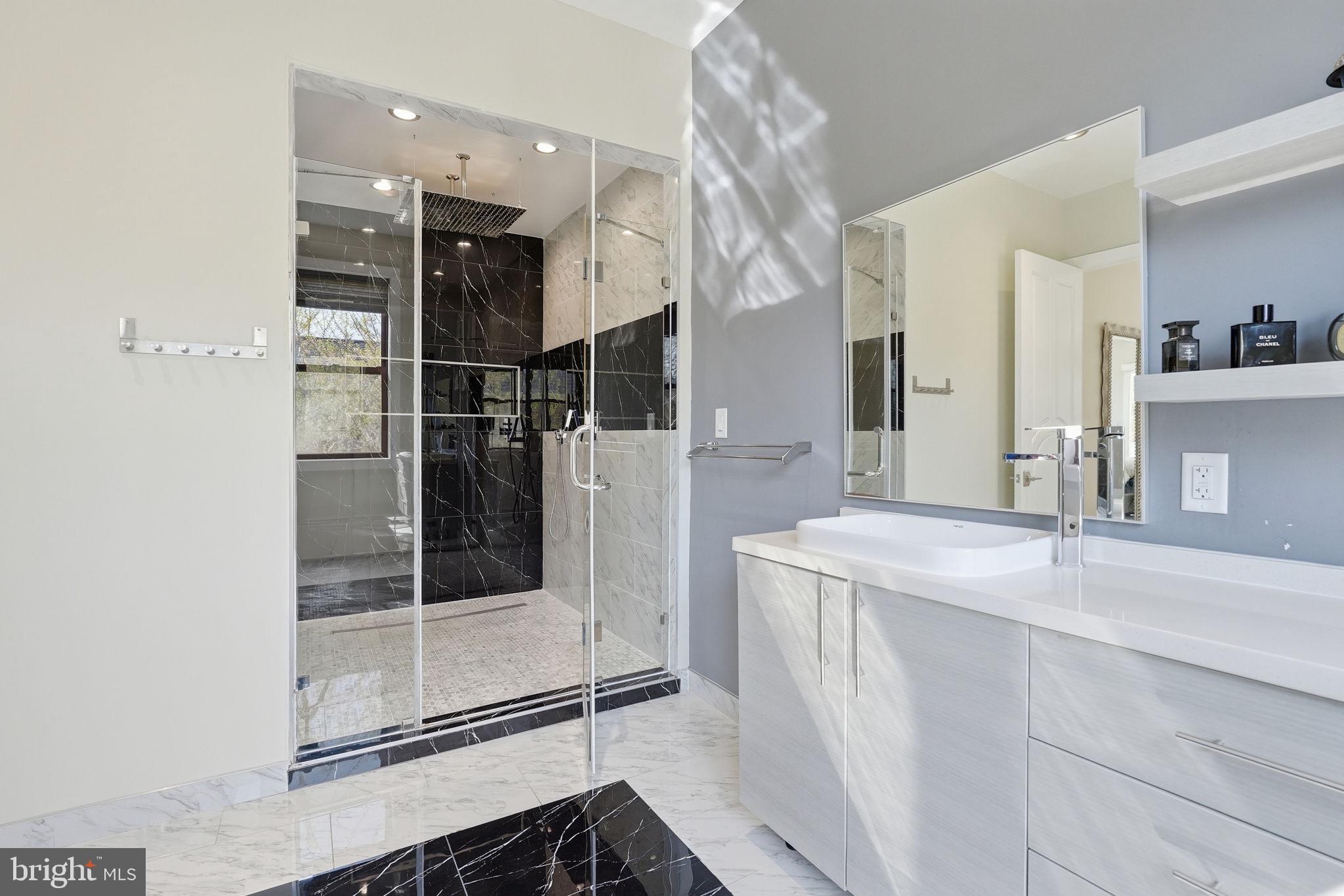 PT ROCKVILLE OUT RES 3 - Residential