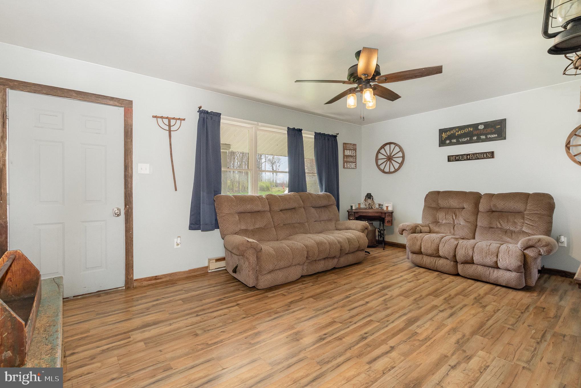 LAKE MEADE - Residential