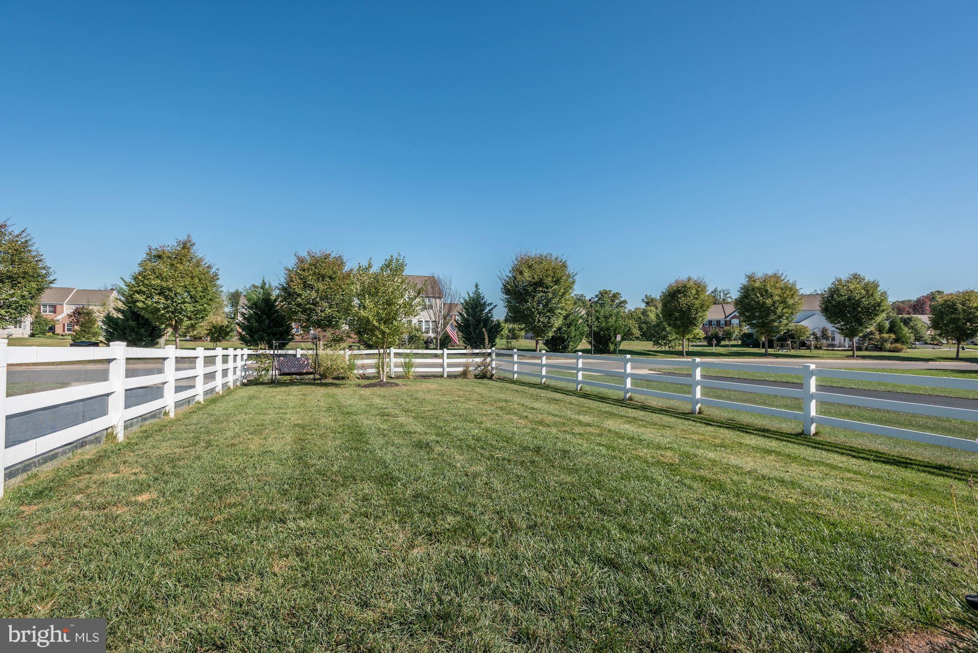 RED CEDAR - Residential