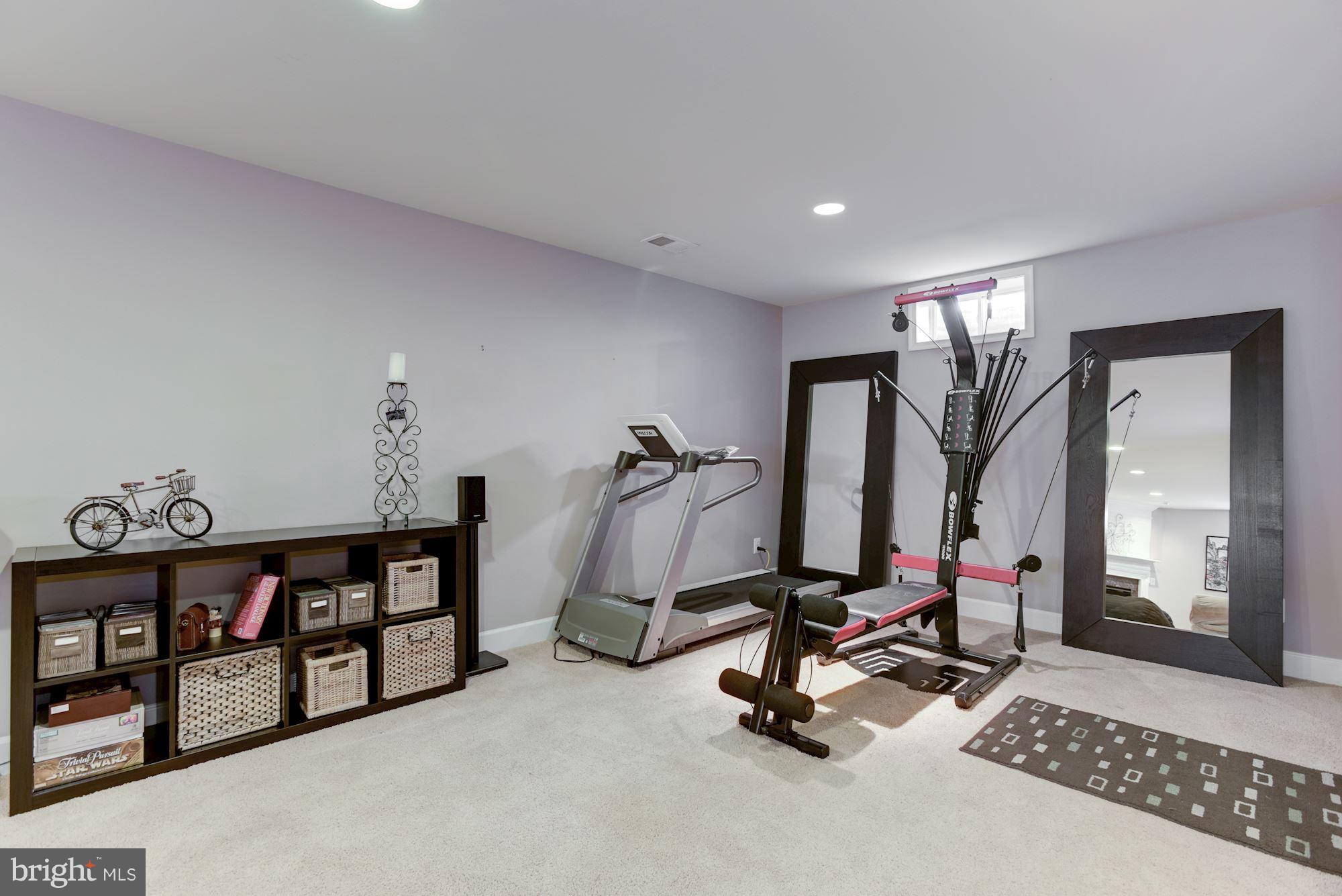 RED CEDAR - Residential