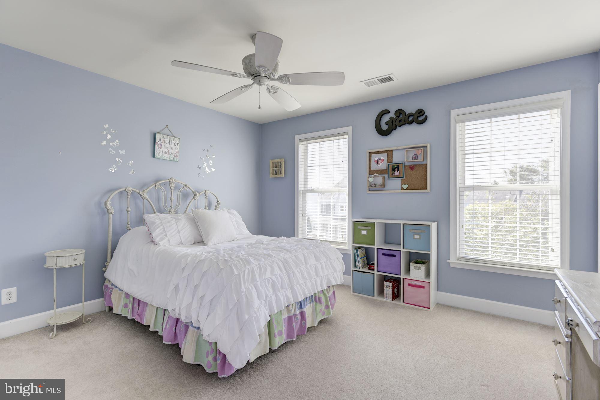 RED CEDAR - Residential