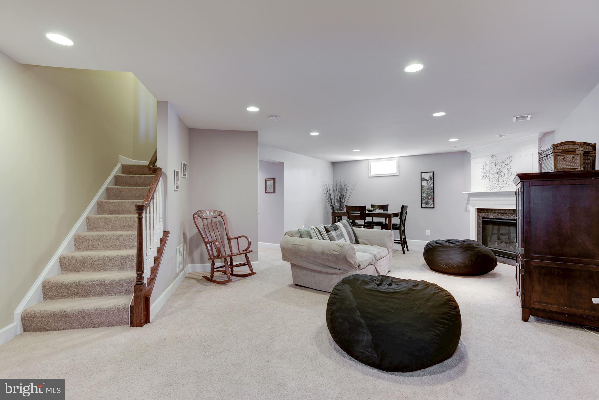 RED CEDAR - Residential