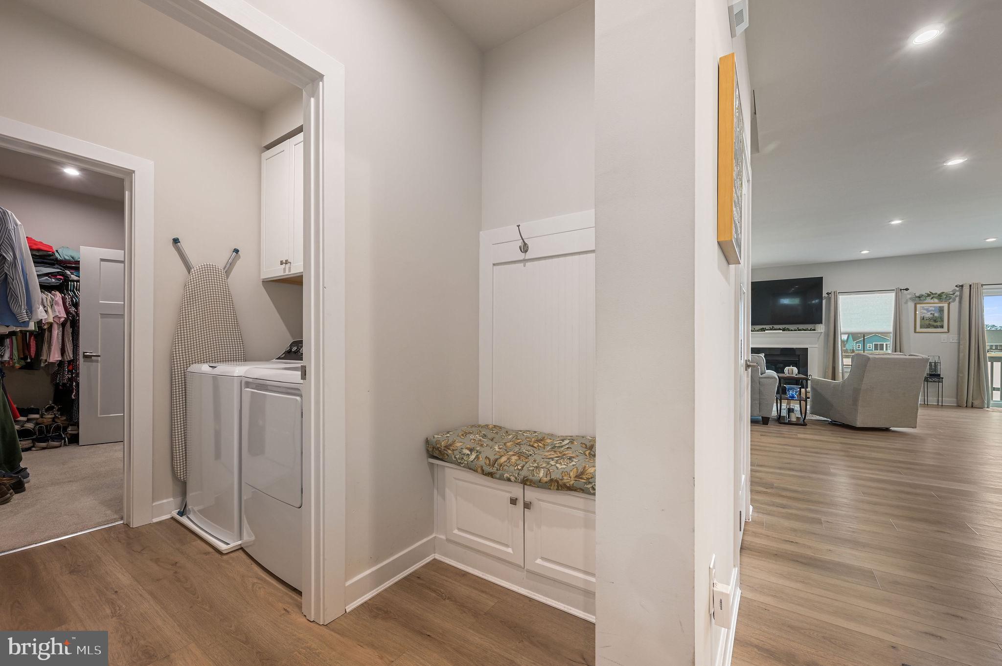 AZALEA WOODS - Residential