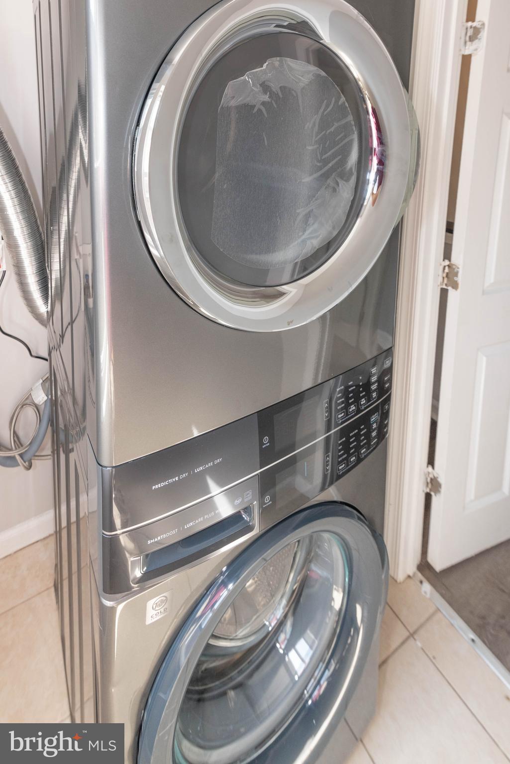 BRIDGEVIEW - GREENLAWN - Residential