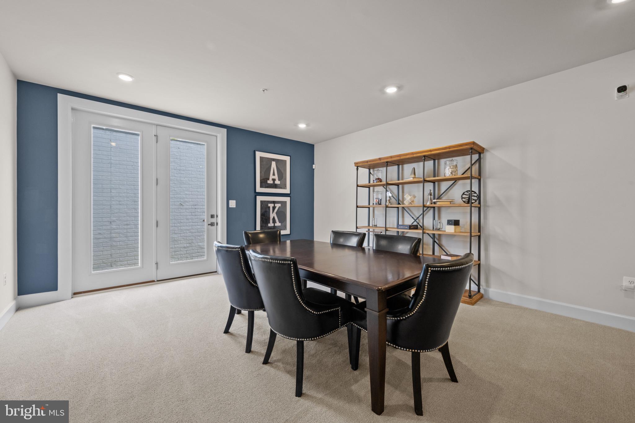 WESTMOUNT - Residential