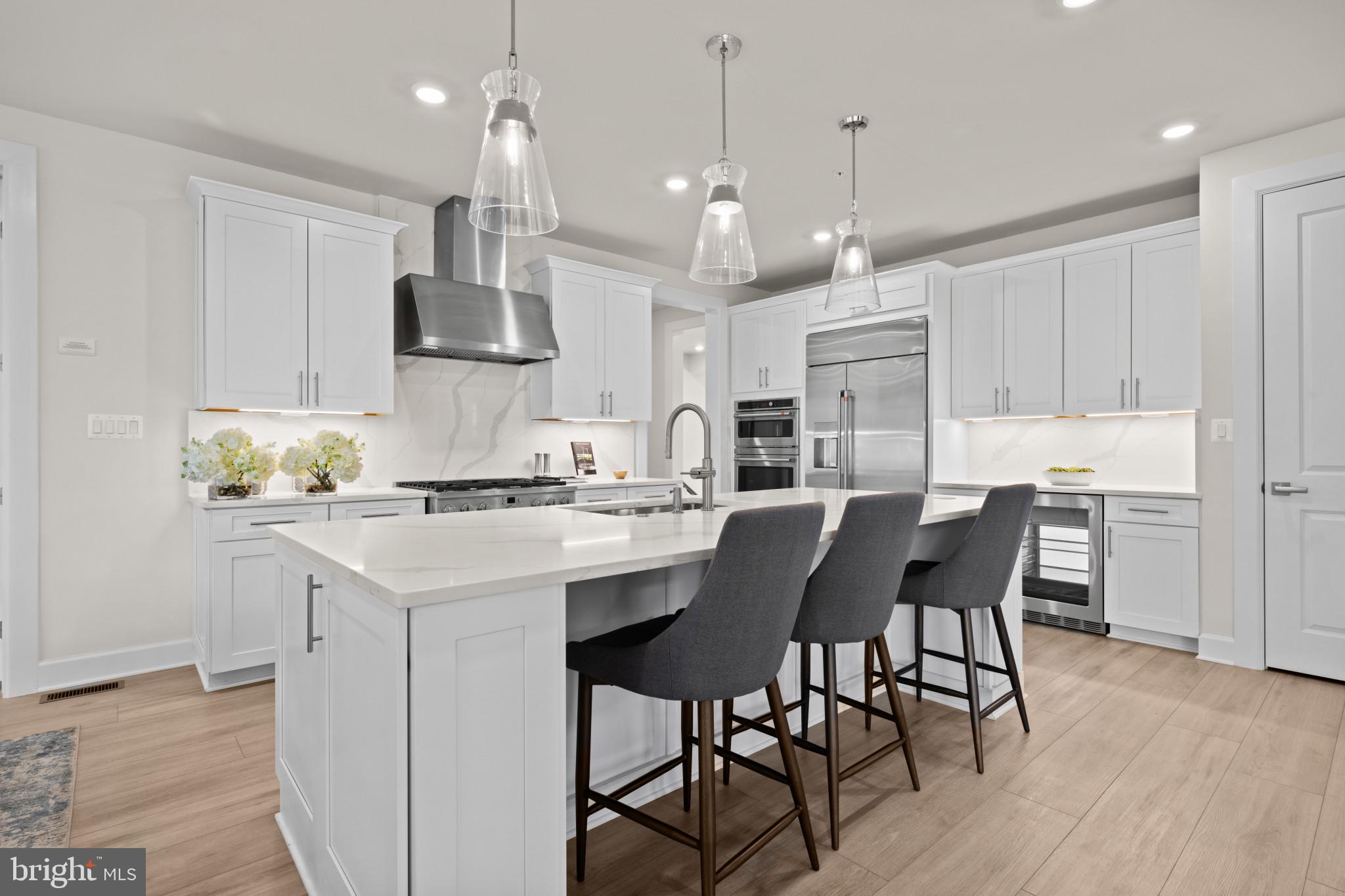 WESTMOUNT - Residential