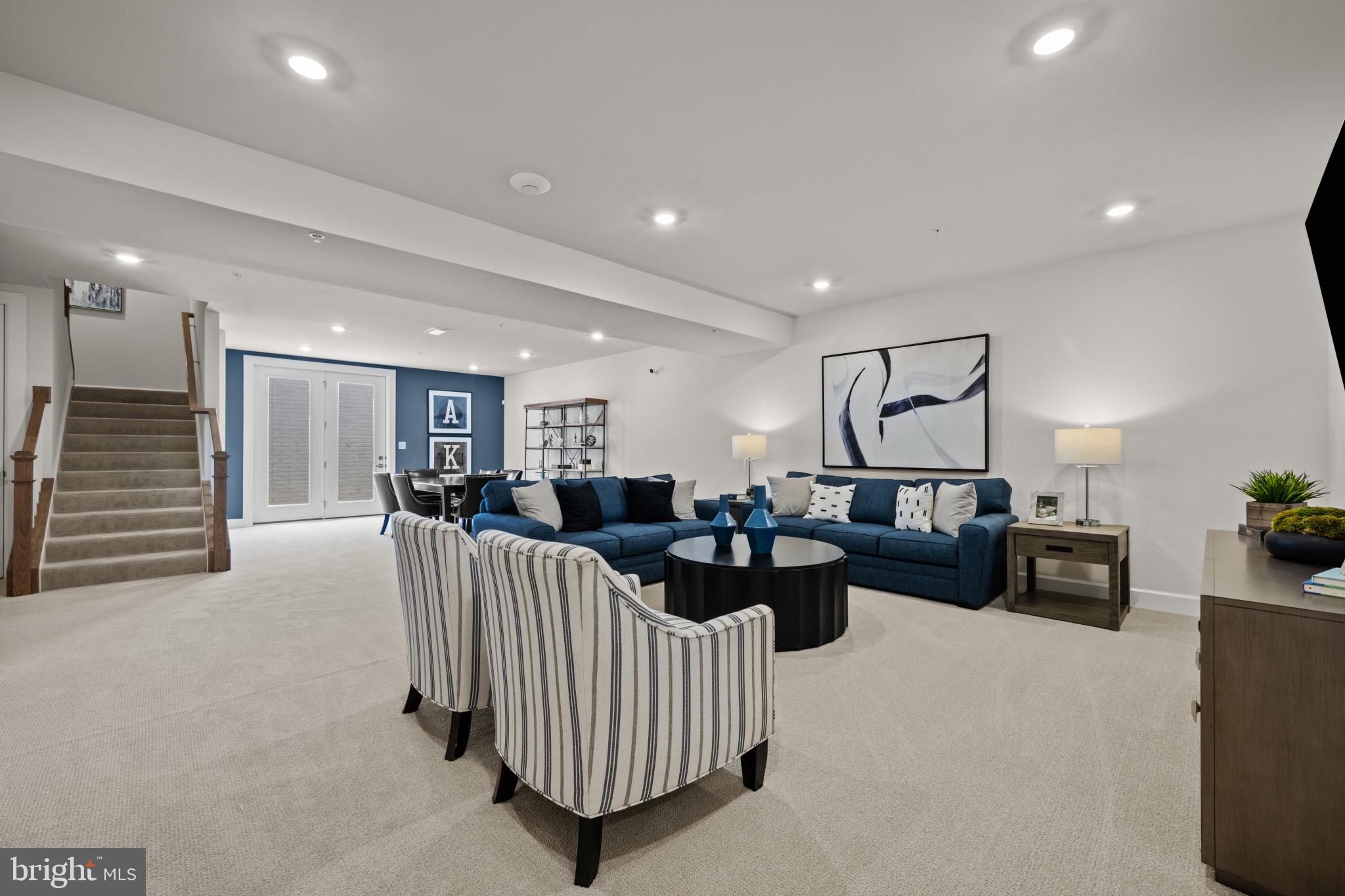 WESTMOUNT - Residential