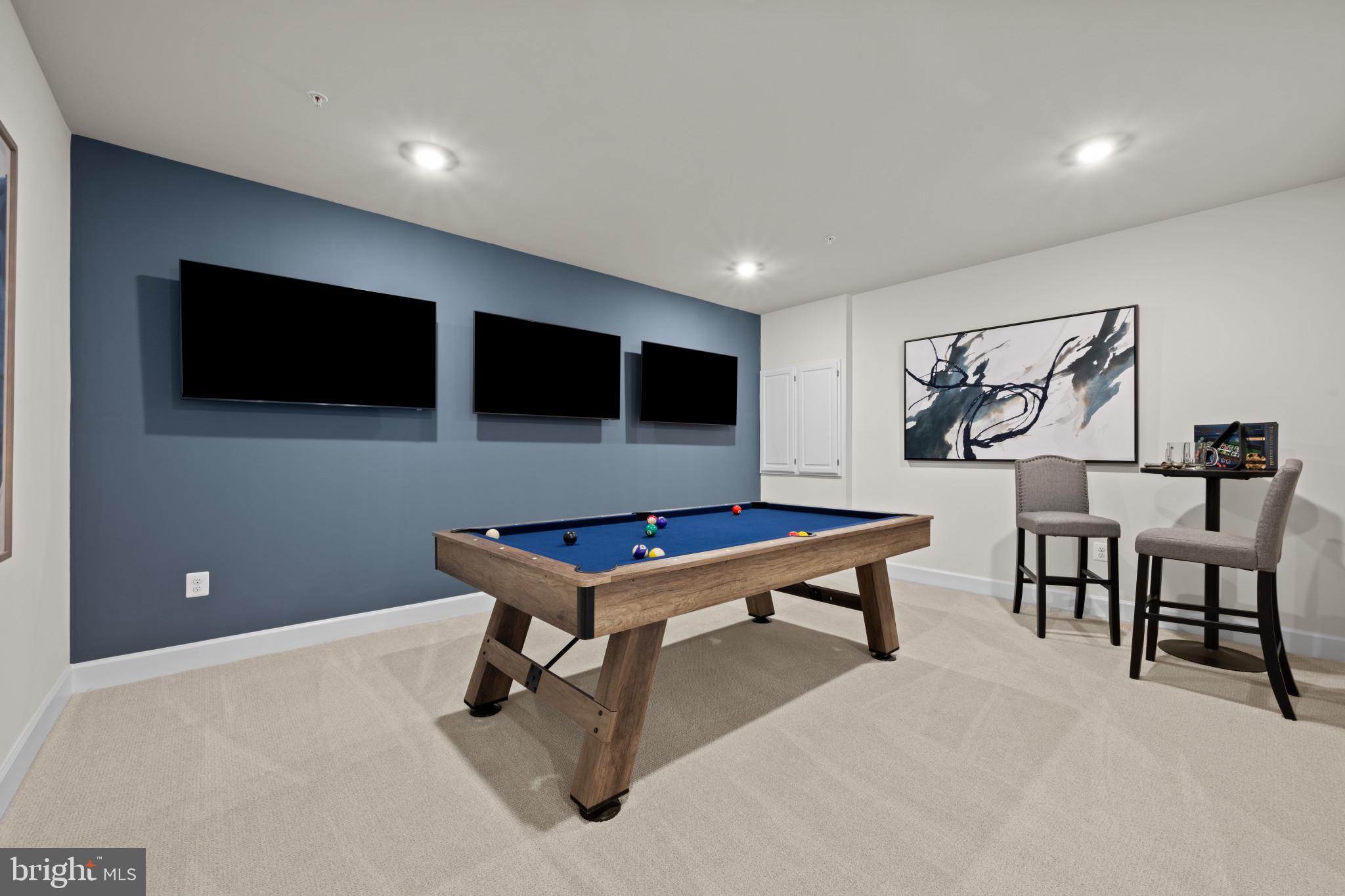 WESTMOUNT - Residential