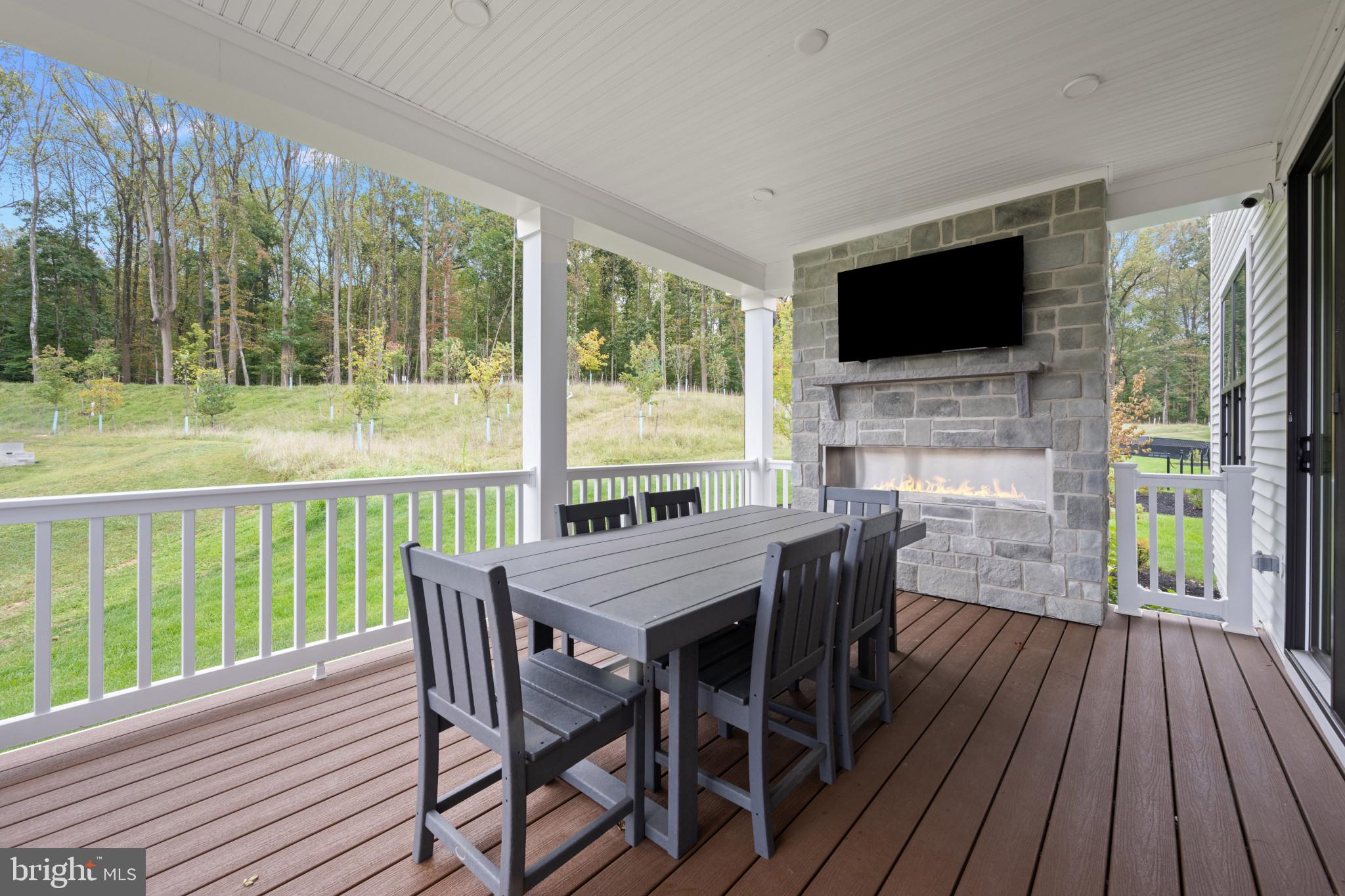 WESTMOUNT - Residential